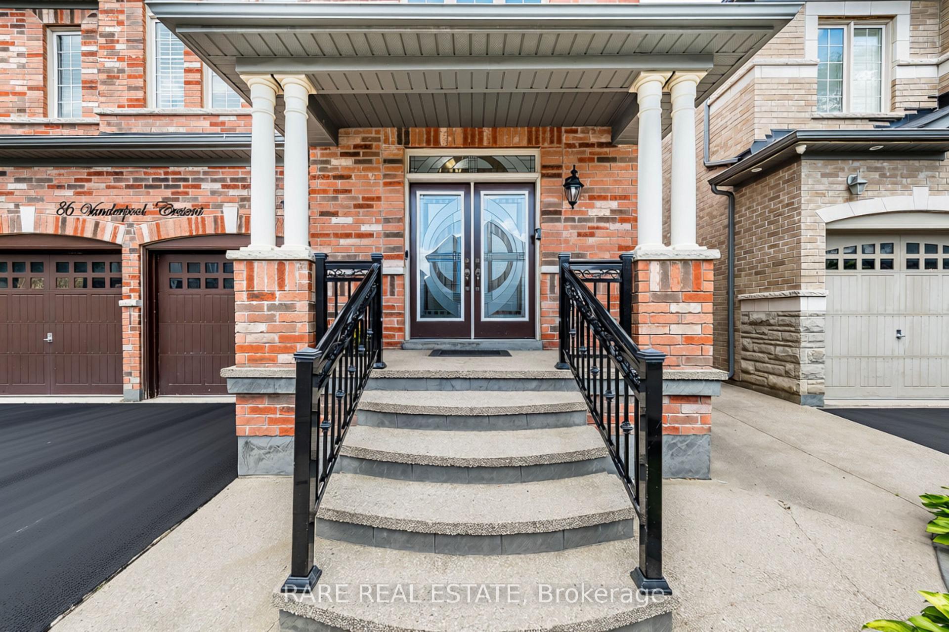 Photo 4 of 86 Vanderpool Crescent, Brampton, Bram East — HOMEH