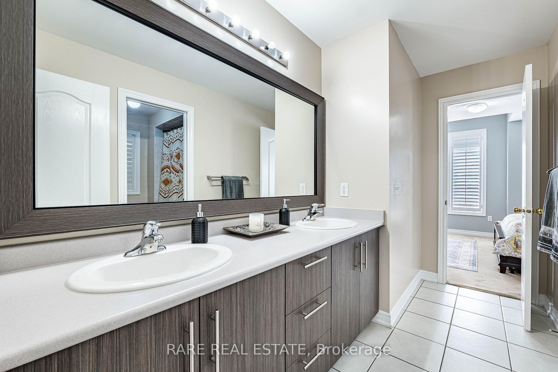 Photo 32 of 86 Vanderpool Crescent, Brampton, Bram East — HOMEH