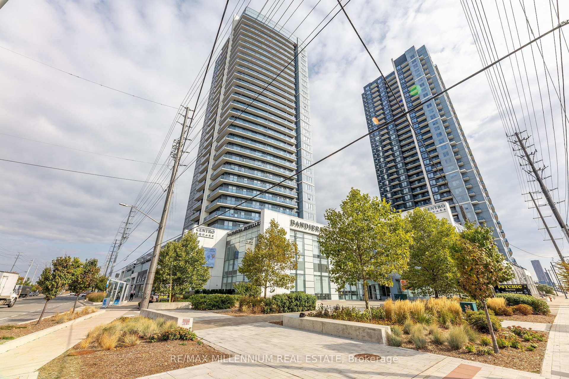Photo of Unit 1401, 3700 Highway 7 Parkway
