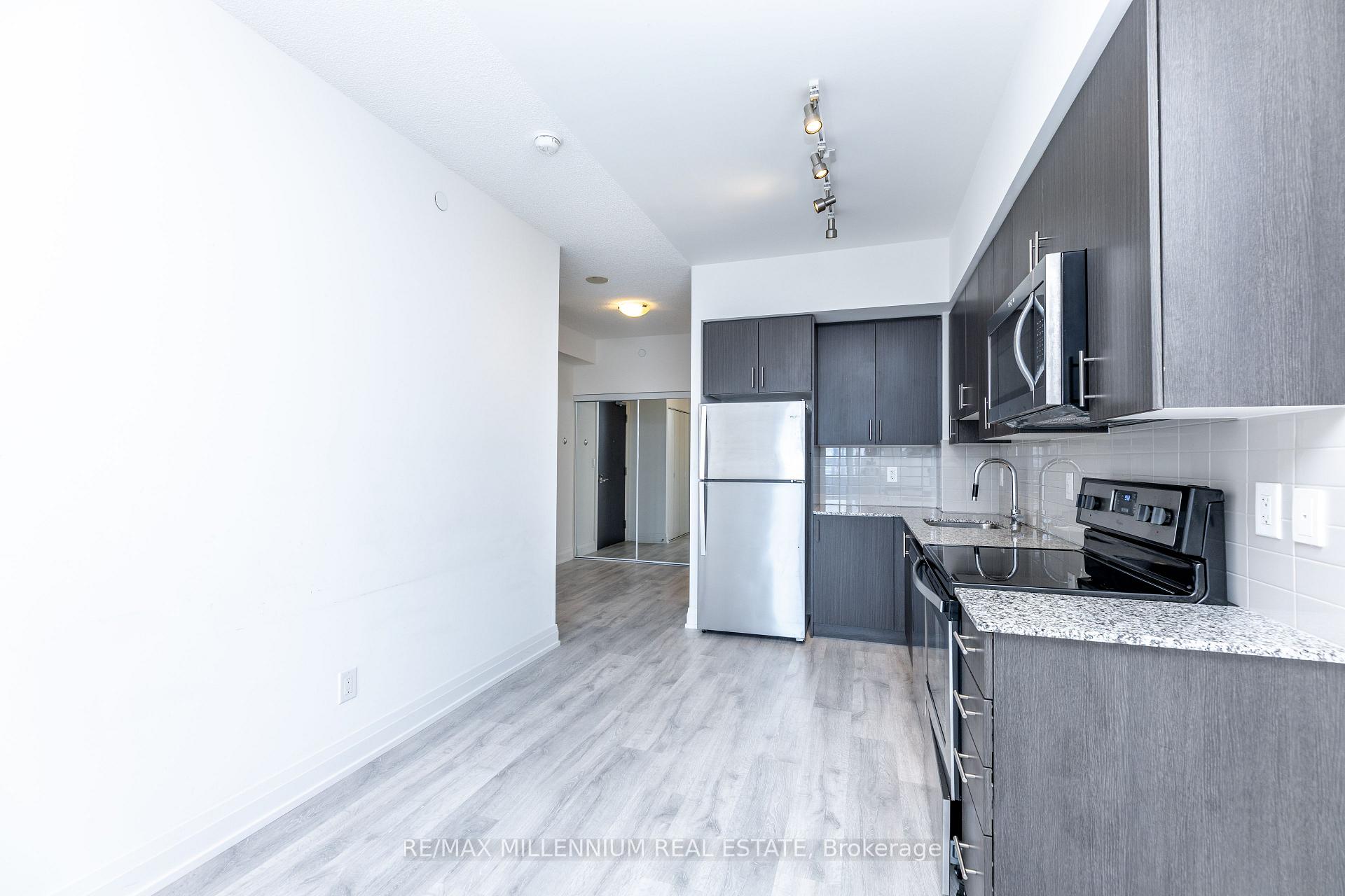 Photo 12 of Unit 1401, 3700 Highway 7 Parkway, Vaughan, Vaughan Corporate Centre — HOMEH