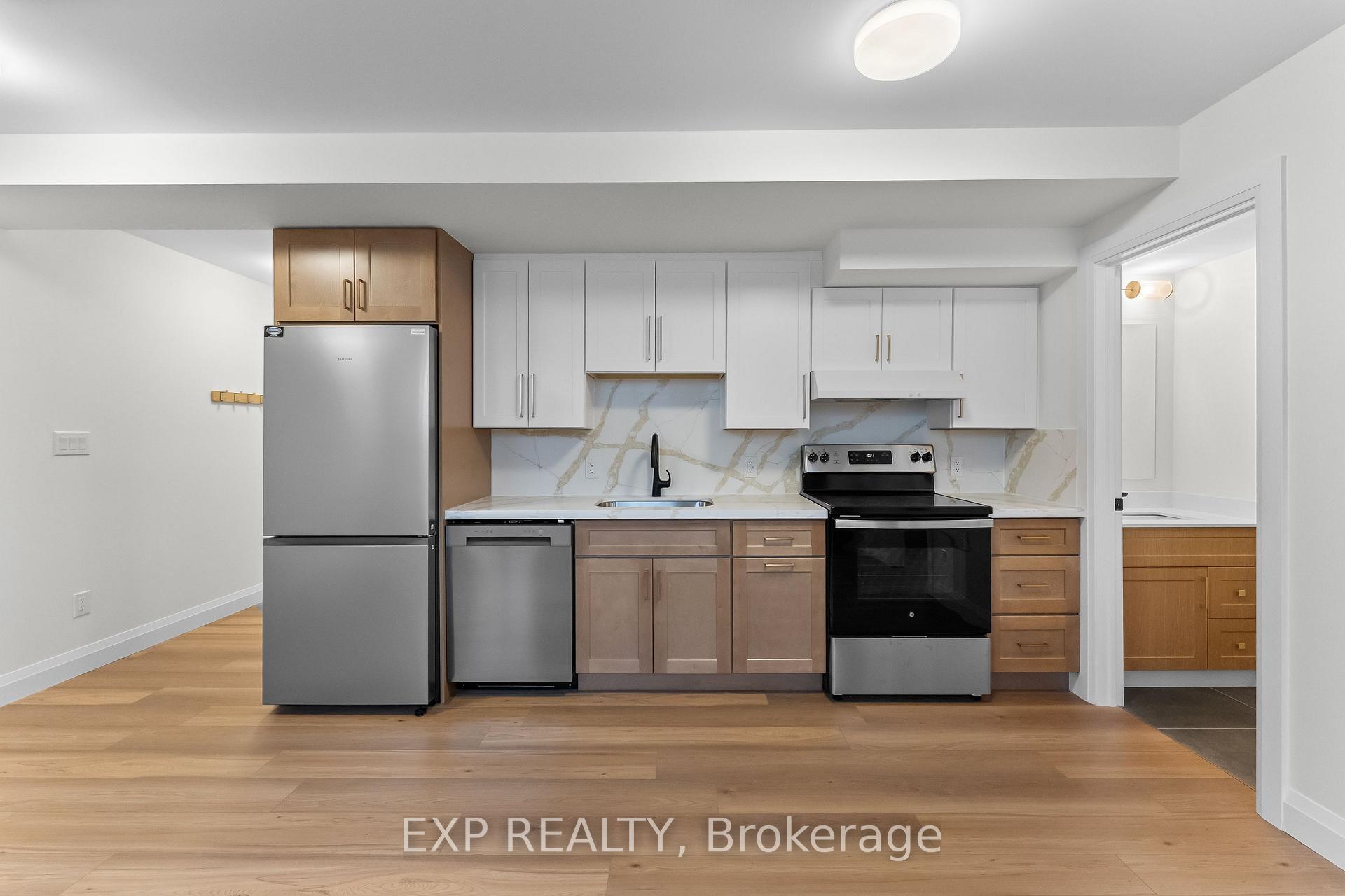 Photo 6 of Unit Unit 4 - Lower, 4271 Fifth Avenue, Niagara Falls, Downtown — HOMEH