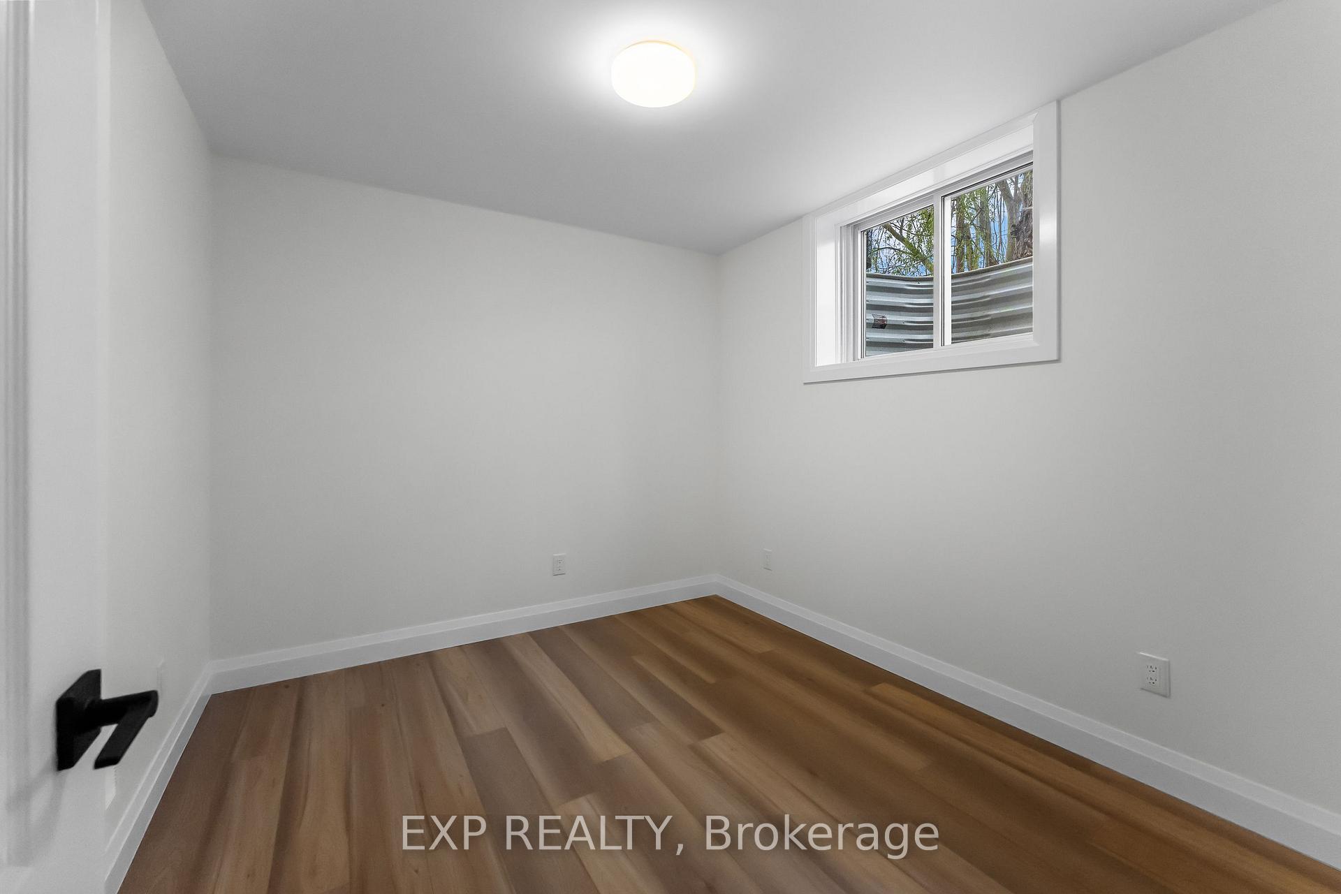 Photo 12 of Unit Unit 4 - Lower, 4271 Fifth Avenue, Niagara Falls, Downtown — HOMEH