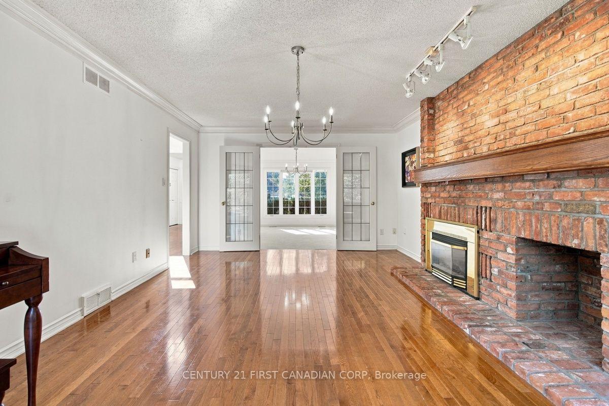 Photo 19 of 122 Sunnyside Drive, London, North G — HOMEH