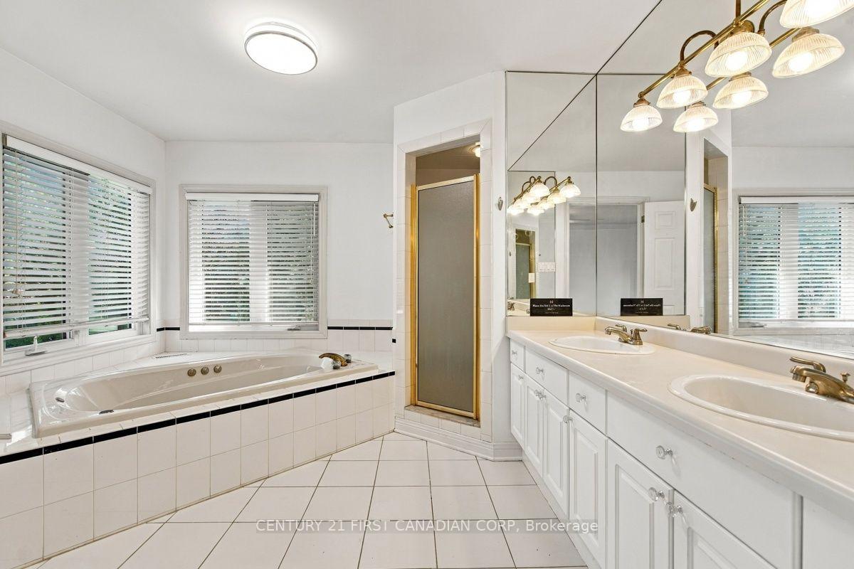 Photo 45 of 122 Sunnyside Drive, London, North G — HOMEH