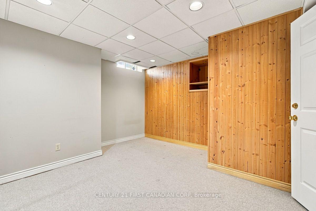 Photo 73 of 122 Sunnyside Drive, London, North G — HOMEH