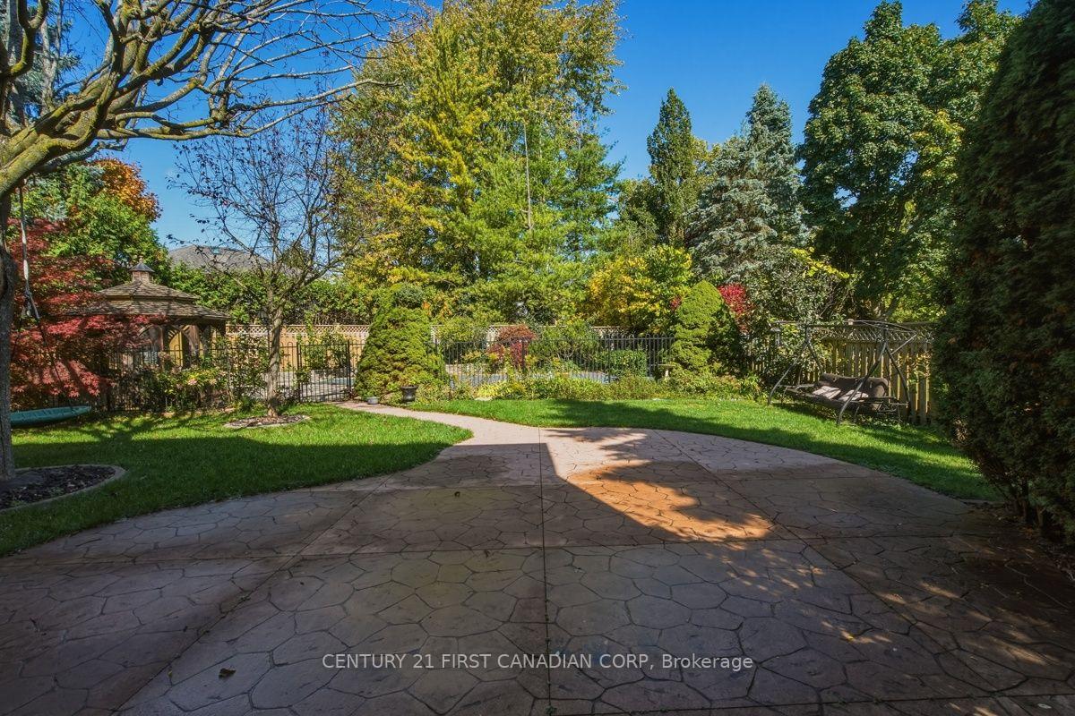 Photo 85 of 122 Sunnyside Drive, London, North G — HOMEH