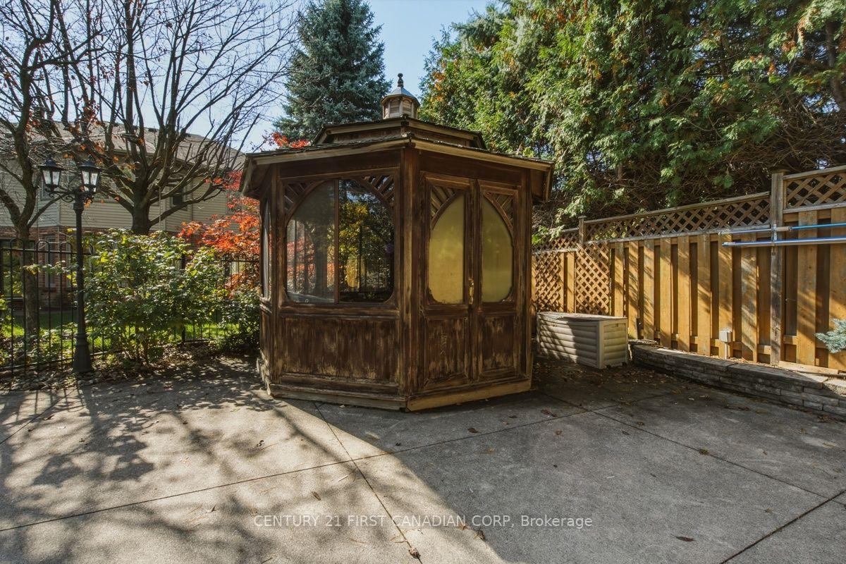 Photo 97 of 122 Sunnyside Drive, London, North G — HOMEH