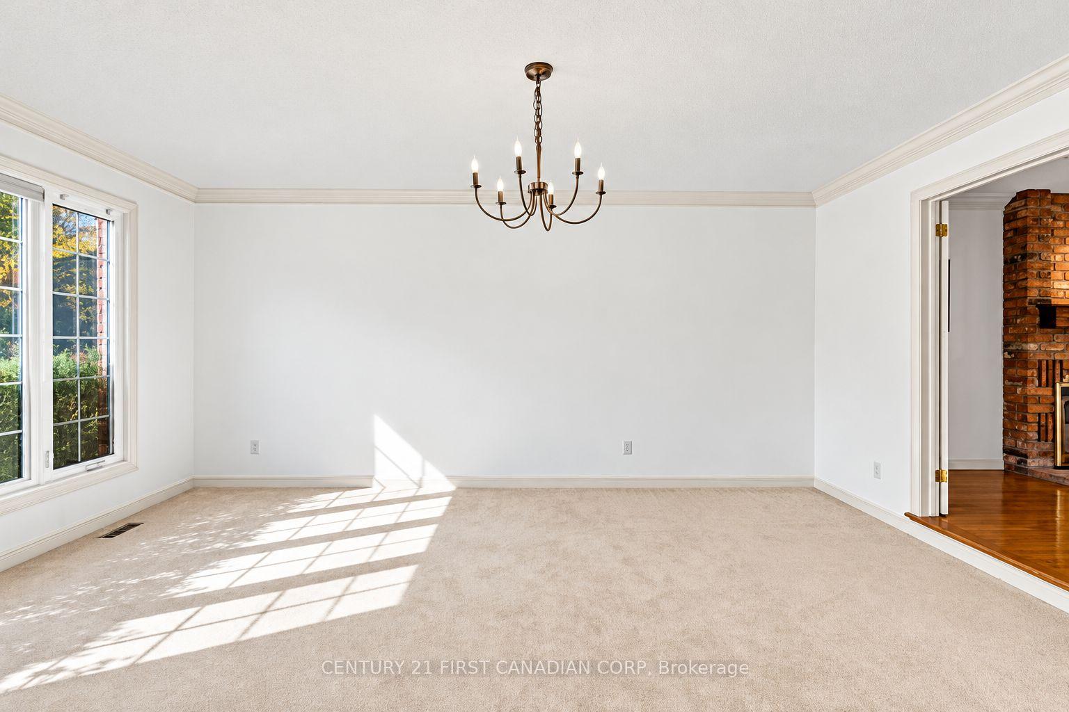 Photo 12 of 122 Sunnyside Drive, London, North G — HOMEH