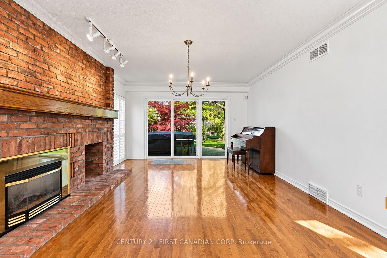 Photo 18 of 122 Sunnyside Drive, London, North G — HOMEH