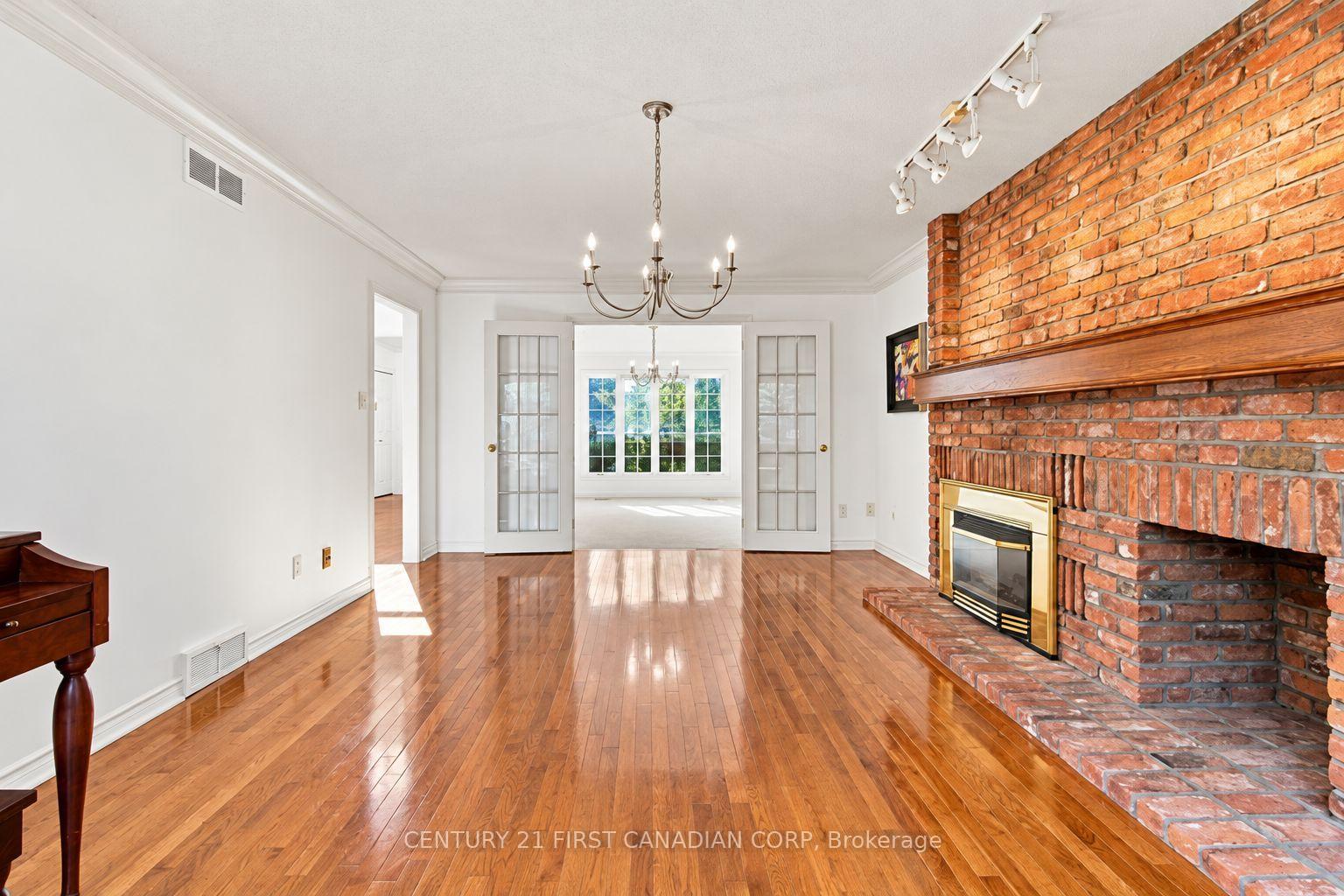 Photo 22 of 122 Sunnyside Drive, London, North G — HOMEH