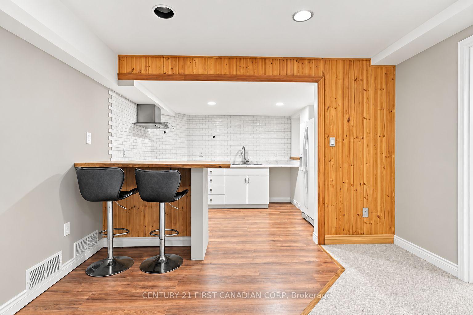 Photo 70 of 122 Sunnyside Drive, London, North G — HOMEH