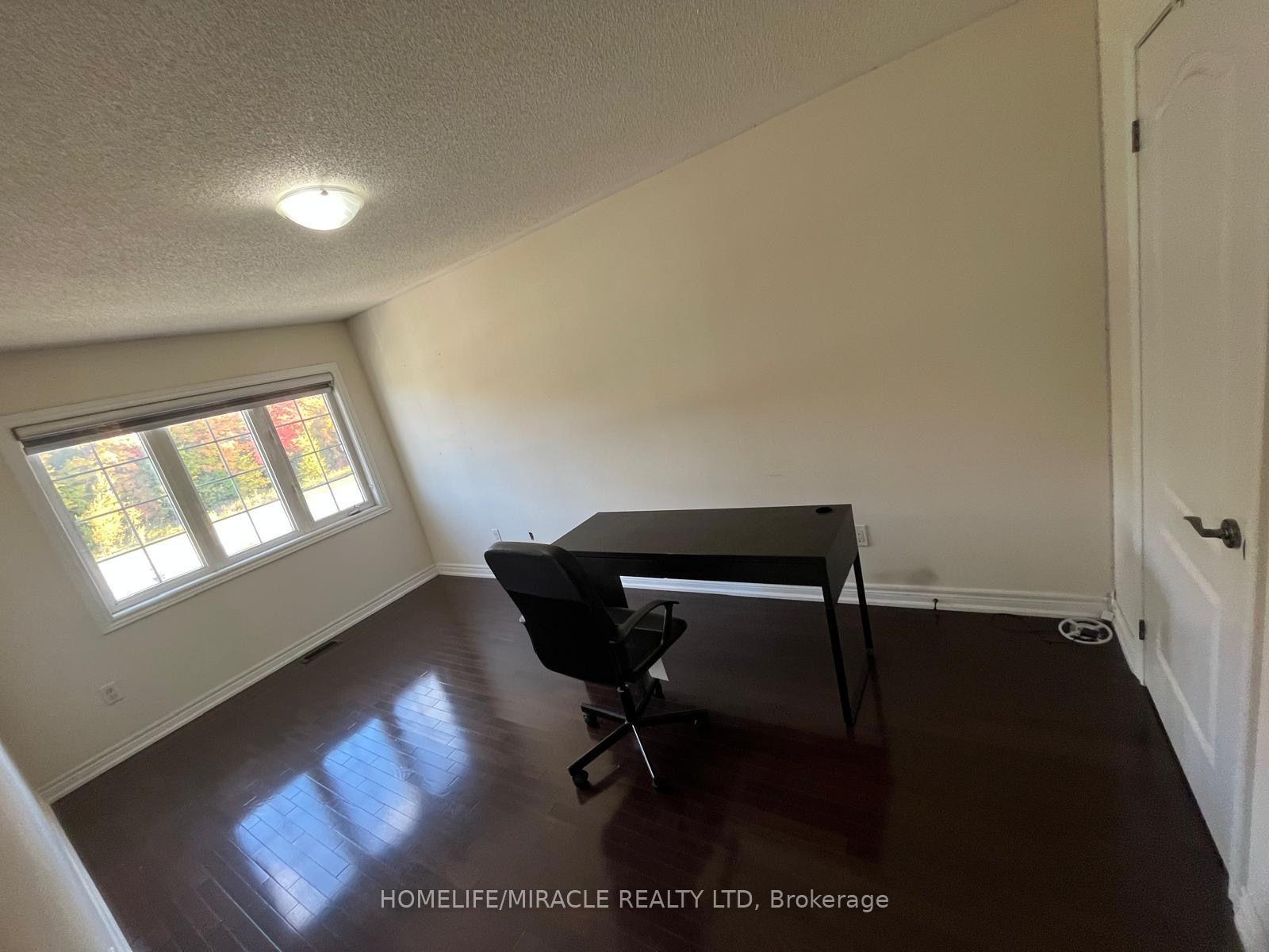 Photo 14 of 51 Dawes Road, Brampton, Credit Valley — HOMEH