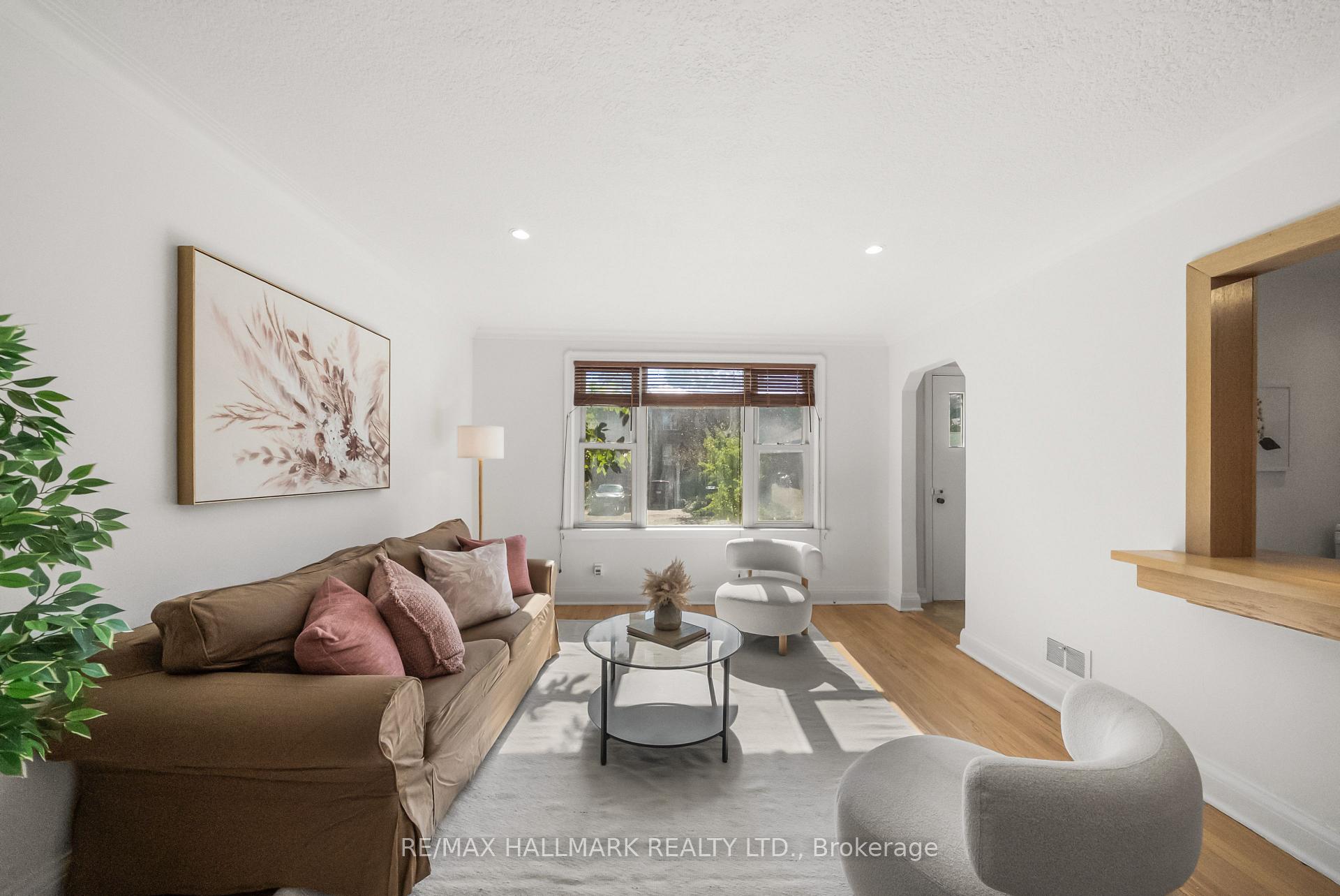 Photo 4 of 50 Connaught Avenue, North York, Newtonbrook West — HOMEH
