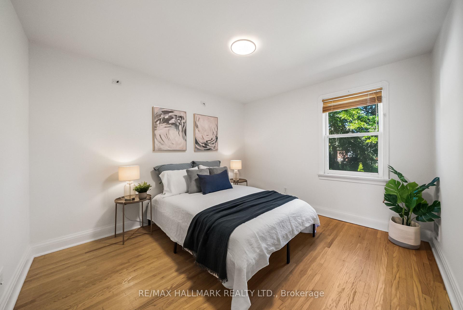 Photo 14 of 50 Connaught Avenue, North York, Newtonbrook West — HOMEH