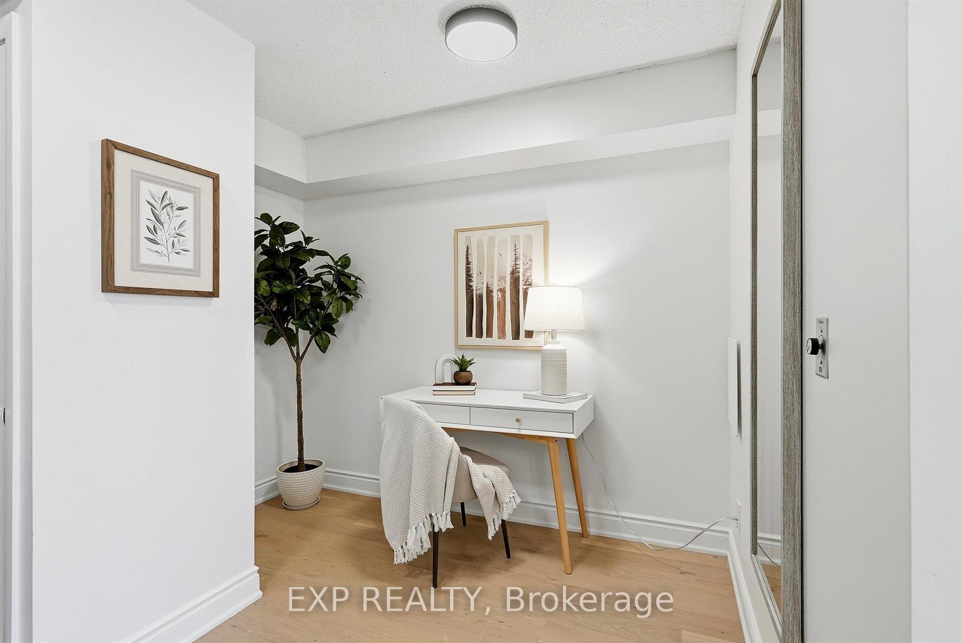 Photo 19 of Unit 623, 231 Fort York Boulevard, Toronto, Niagara — HOMEH