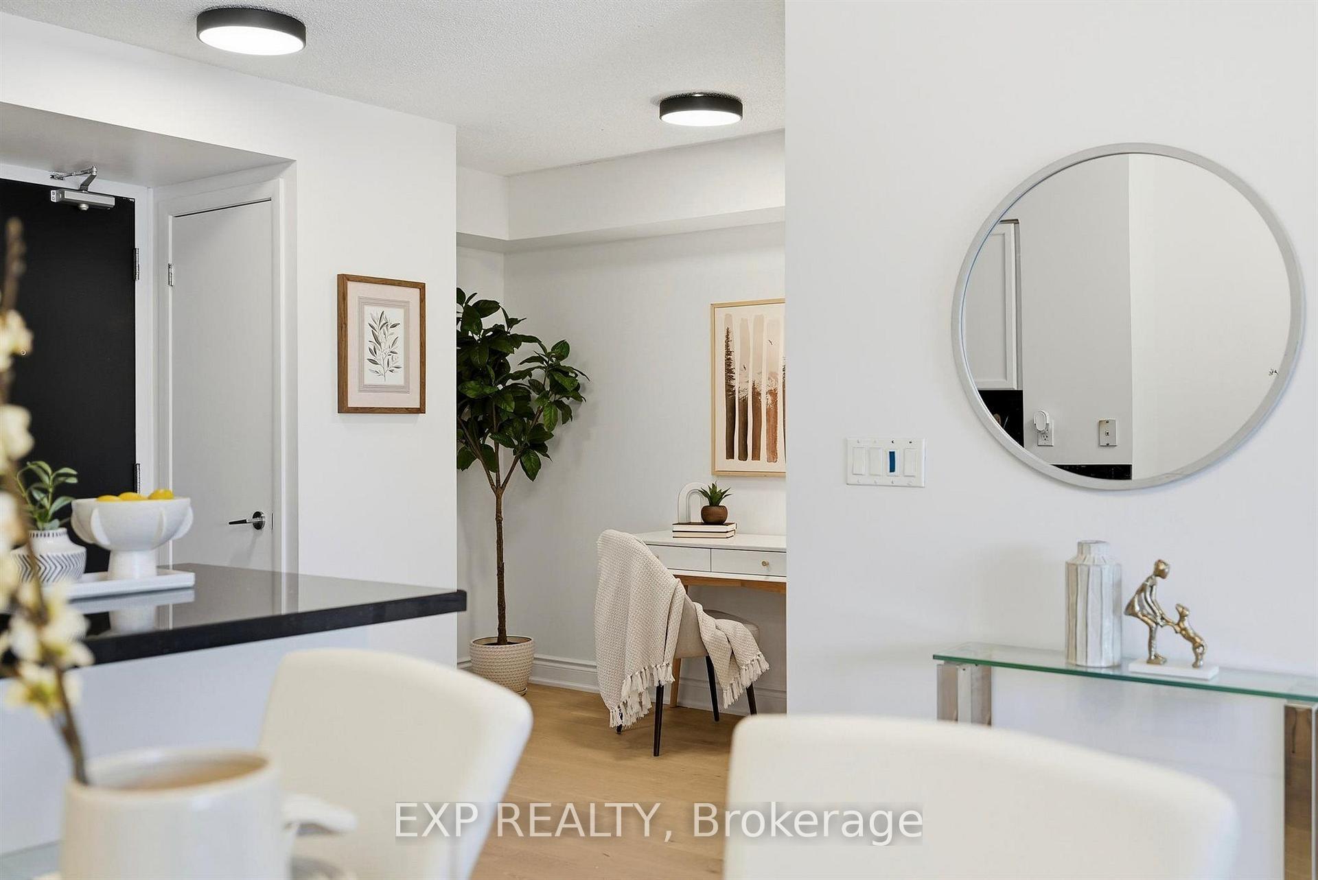 Photo 21 of Unit 623, 231 Fort York Boulevard, Toronto, Niagara — HOMEH