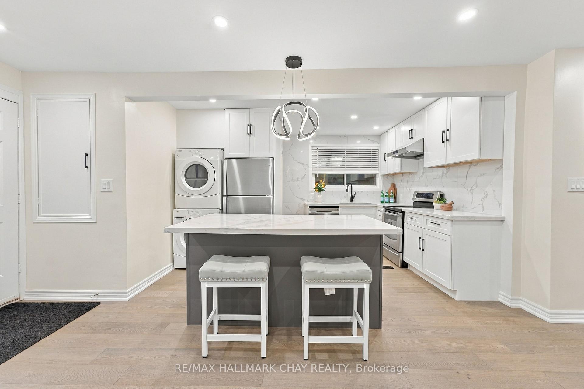 Photo 3 of 11 Davidson Road, Aurora, Aurora Highlands — HOMEH
