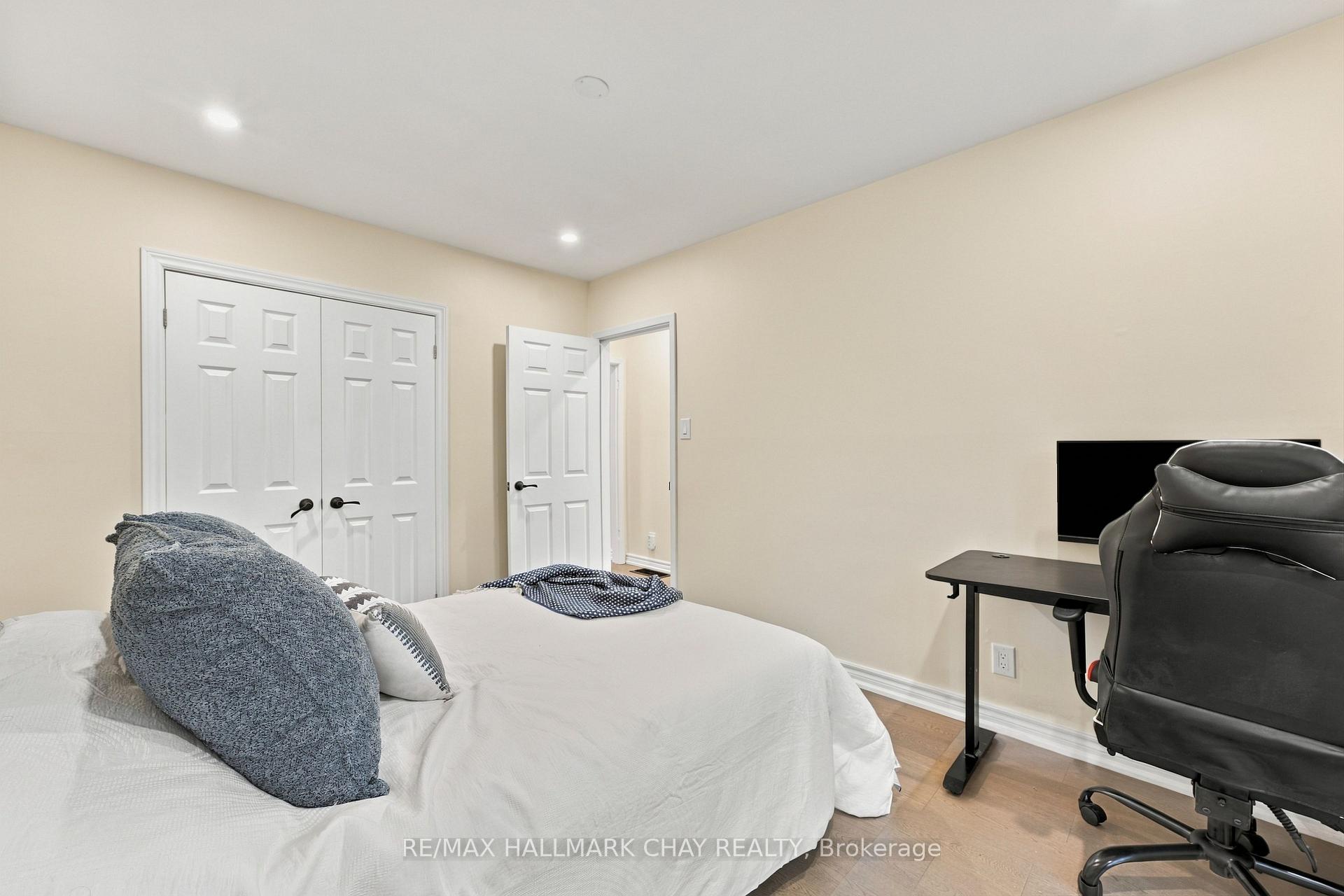 Photo 11 of 11 Davidson Road, Aurora, Aurora Highlands — HOMEH