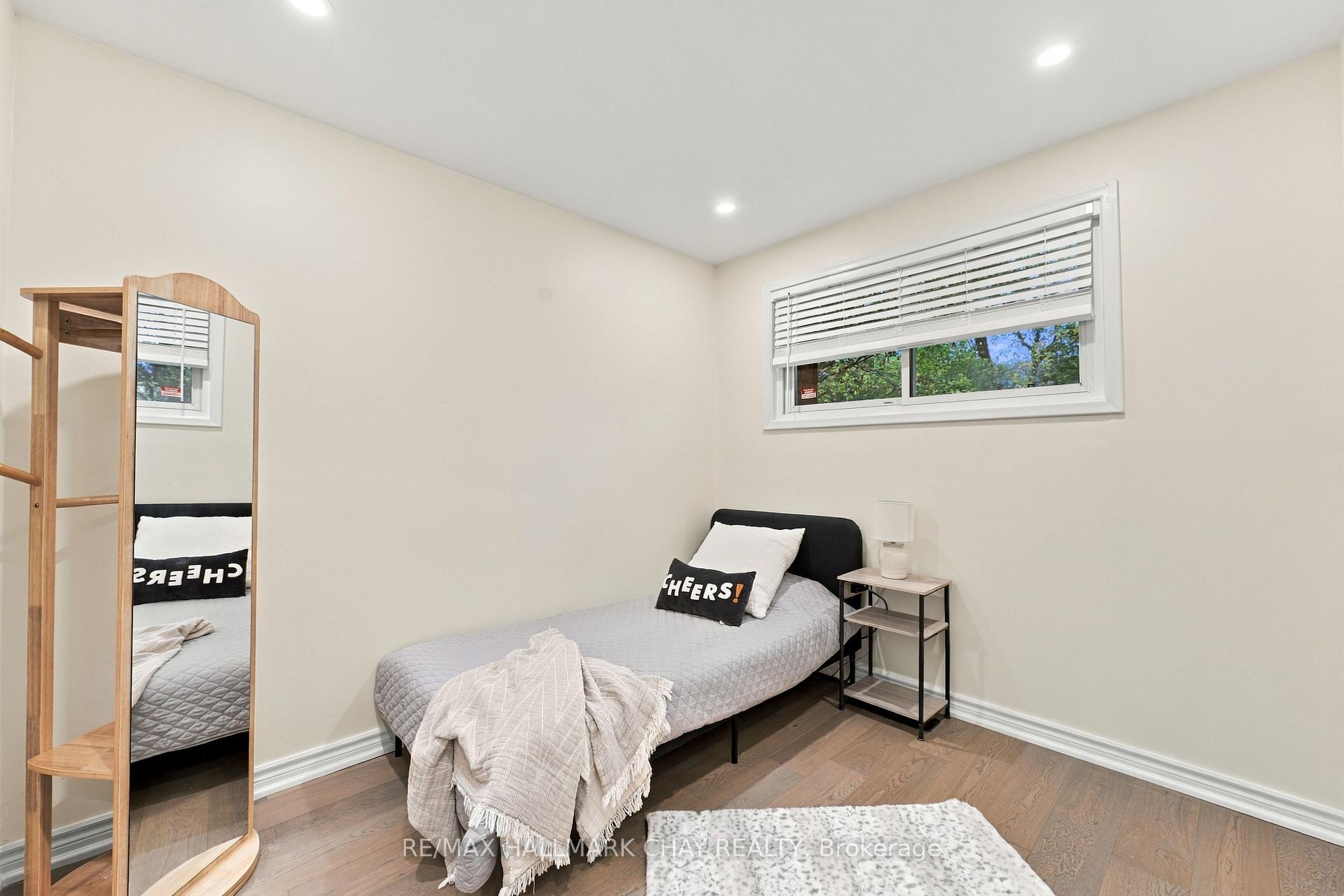 Photo 13 of 11 Davidson Road, Aurora, Aurora Highlands — HOMEH