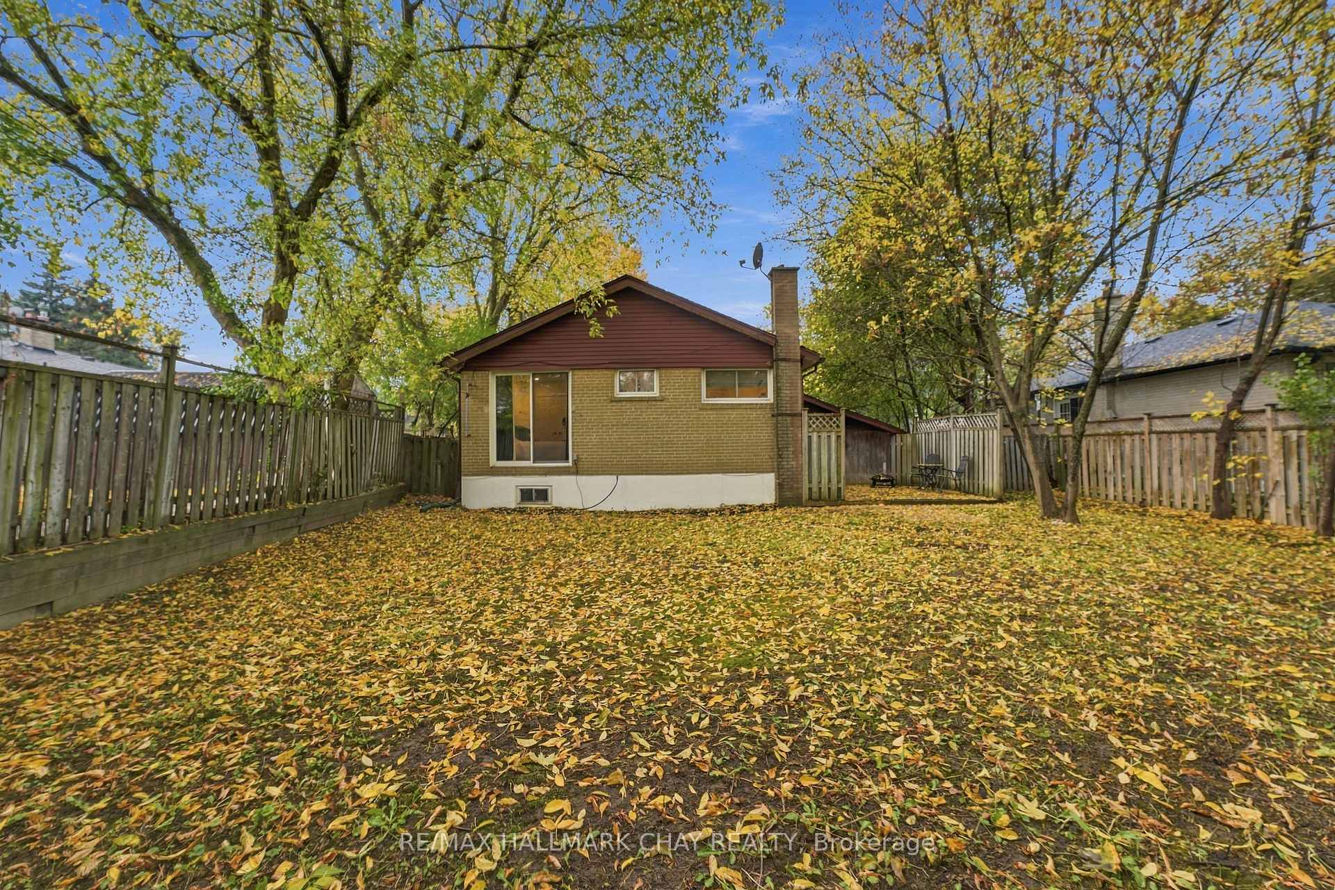 Photo 27 of 11 Davidson Road, Aurora, Aurora Highlands — HOMEH