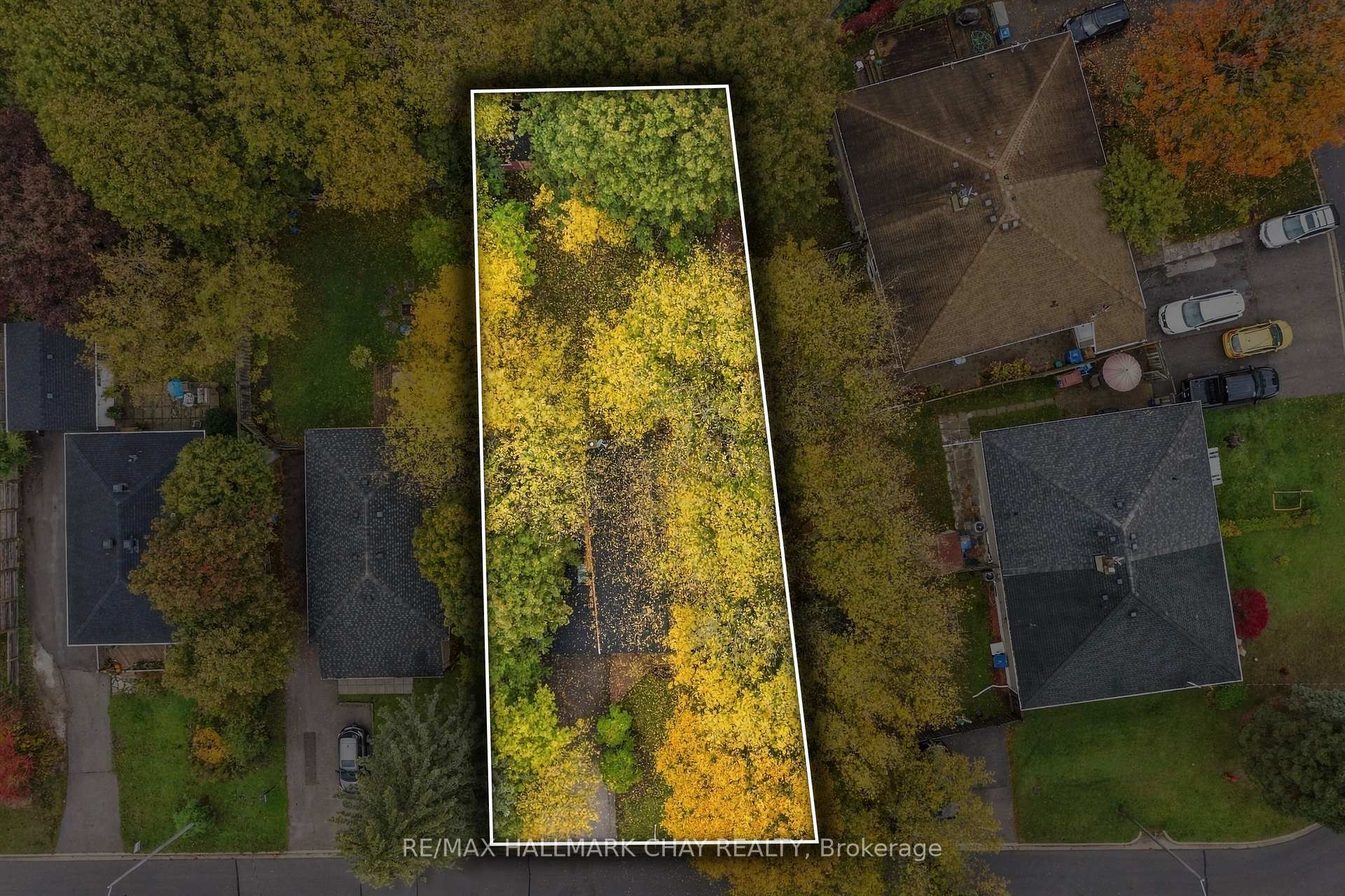 Photo 29 of 11 Davidson Road, Aurora, Aurora Highlands — HOMEH