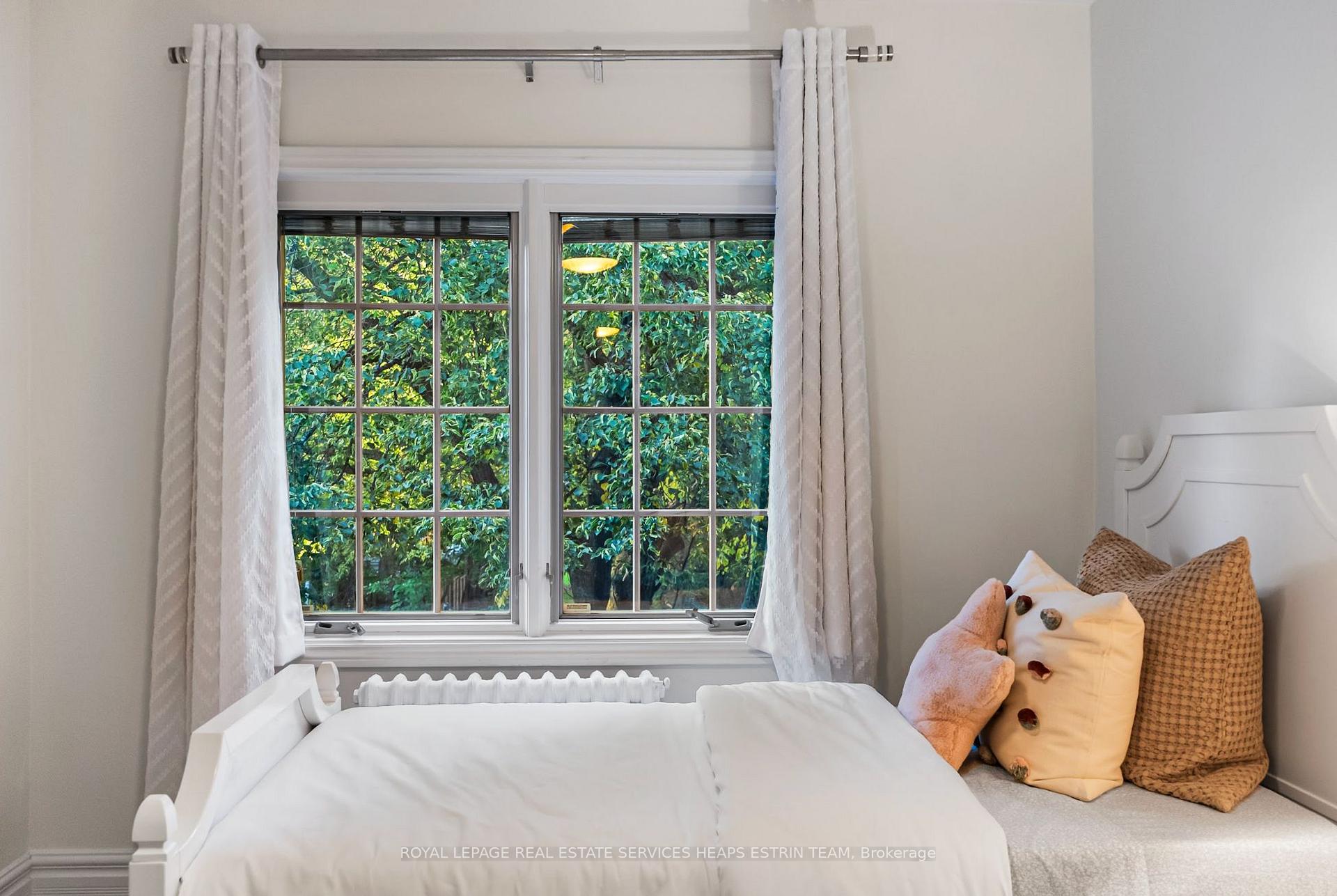 Photo 23 of 565 Roehampton Avenue, Toronto, Mount Pleasant East — HOMEH