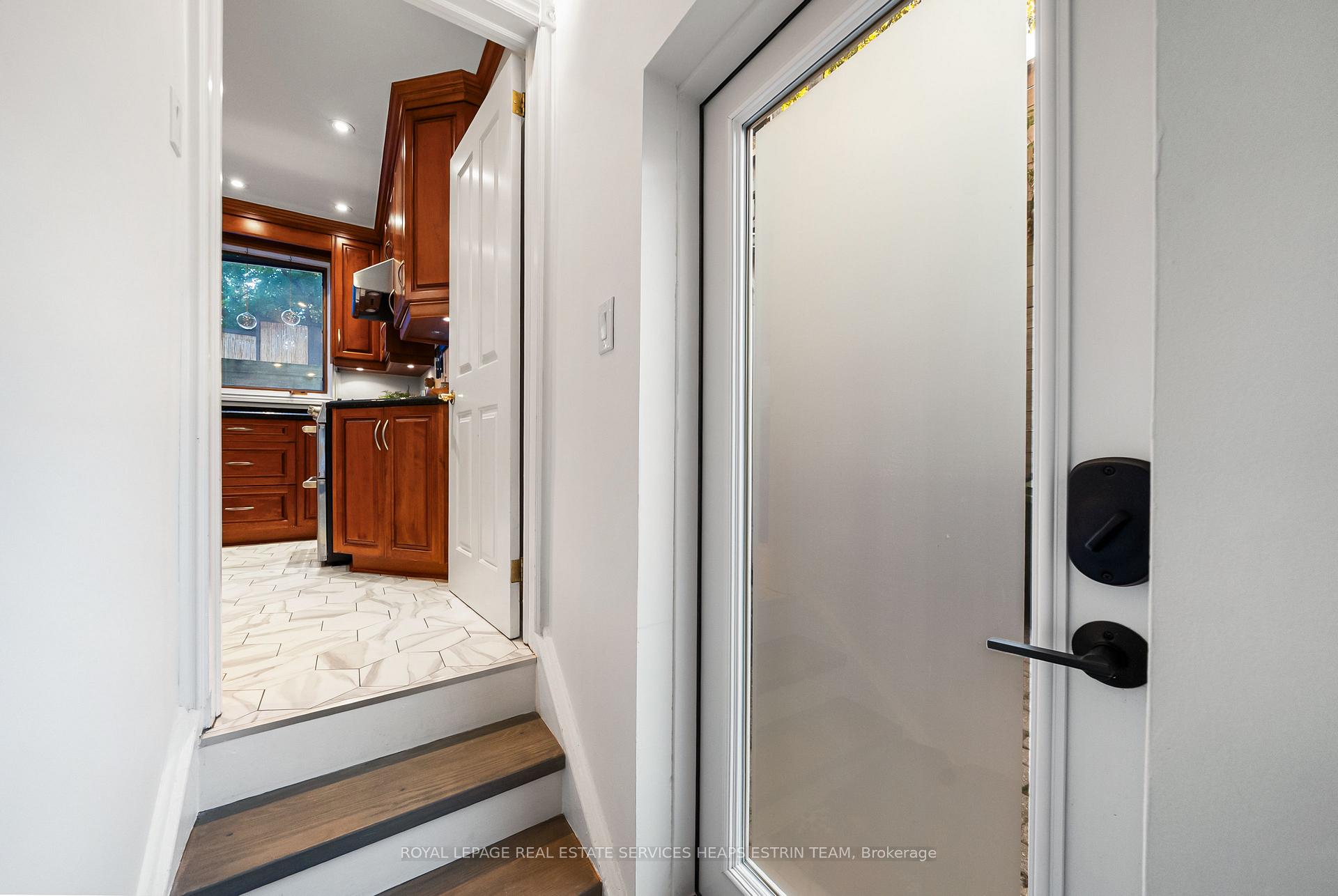 Photo 28 of 565 Roehampton Avenue, Toronto, Mount Pleasant East — HOMEH