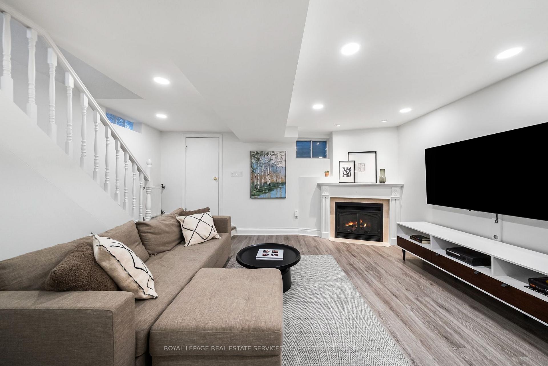 Photo 31 of 565 Roehampton Avenue, Toronto, Mount Pleasant East — HOMEH