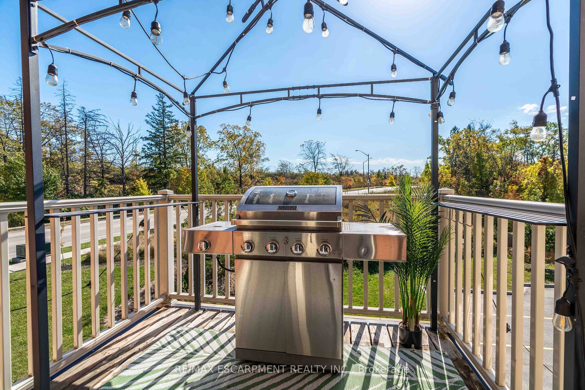 Photo 18 of Unit 13, 11 Stockbridge Gardens, Hamilton, Stoney Creek Mountain — HOMEH