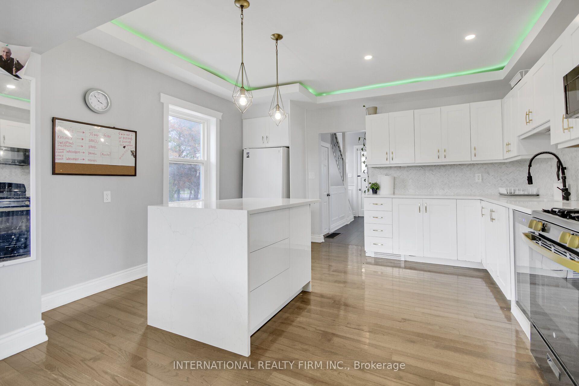 Photo 3 of 1558 Stagecoach Road, Ottawa, Greely — HOMEH