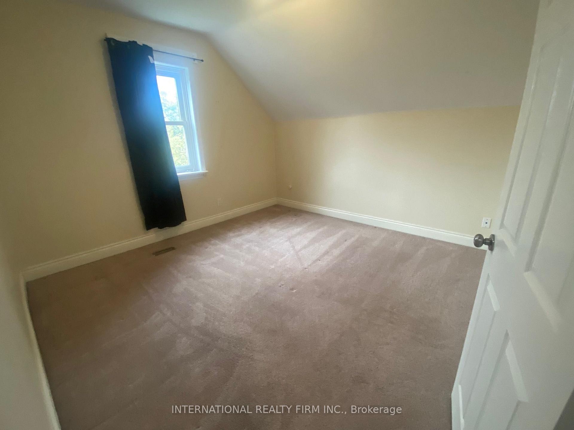 Photo 9 of 1558 Stagecoach Road, Ottawa, Greely — HOMEH