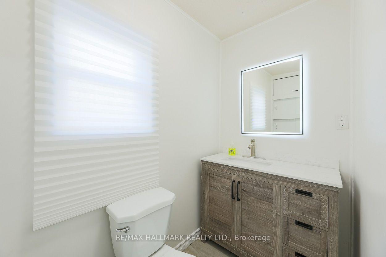 Photo 10 of 70 Madelaine Avenue, Scarborough, Oakridge — HOMEH