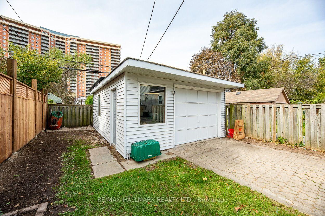 Photo 20 of 70 Madelaine Avenue, Scarborough, Oakridge — HOMEH