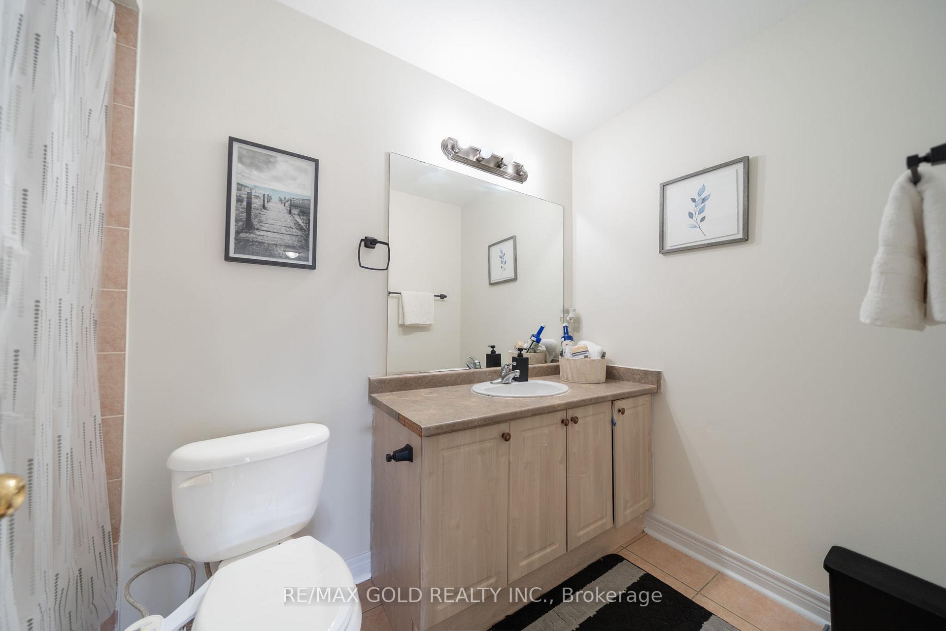 Photo 25 of 12 Pefferlaw Drive, Brampton, Bram West — HOMEH