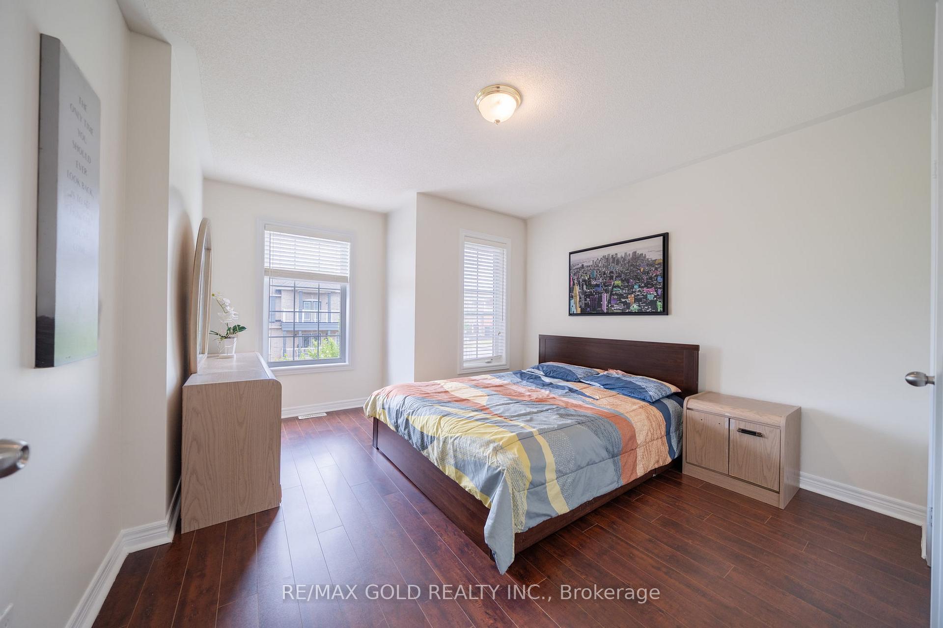 Photo 30 of 12 Pefferlaw Drive, Brampton, Bram West — HOMEH