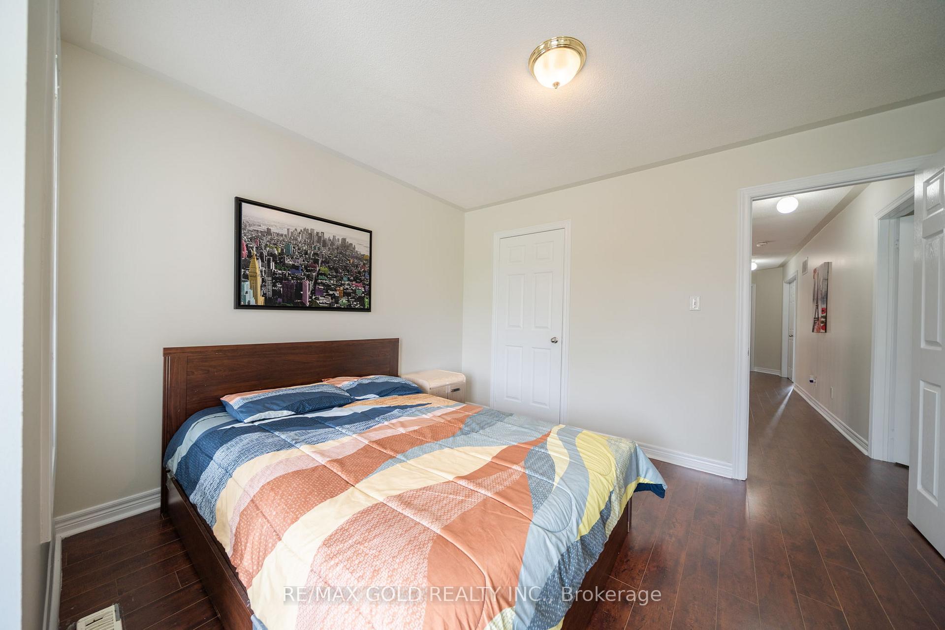 Photo 31 of 12 Pefferlaw Drive, Brampton, Bram West — HOMEH