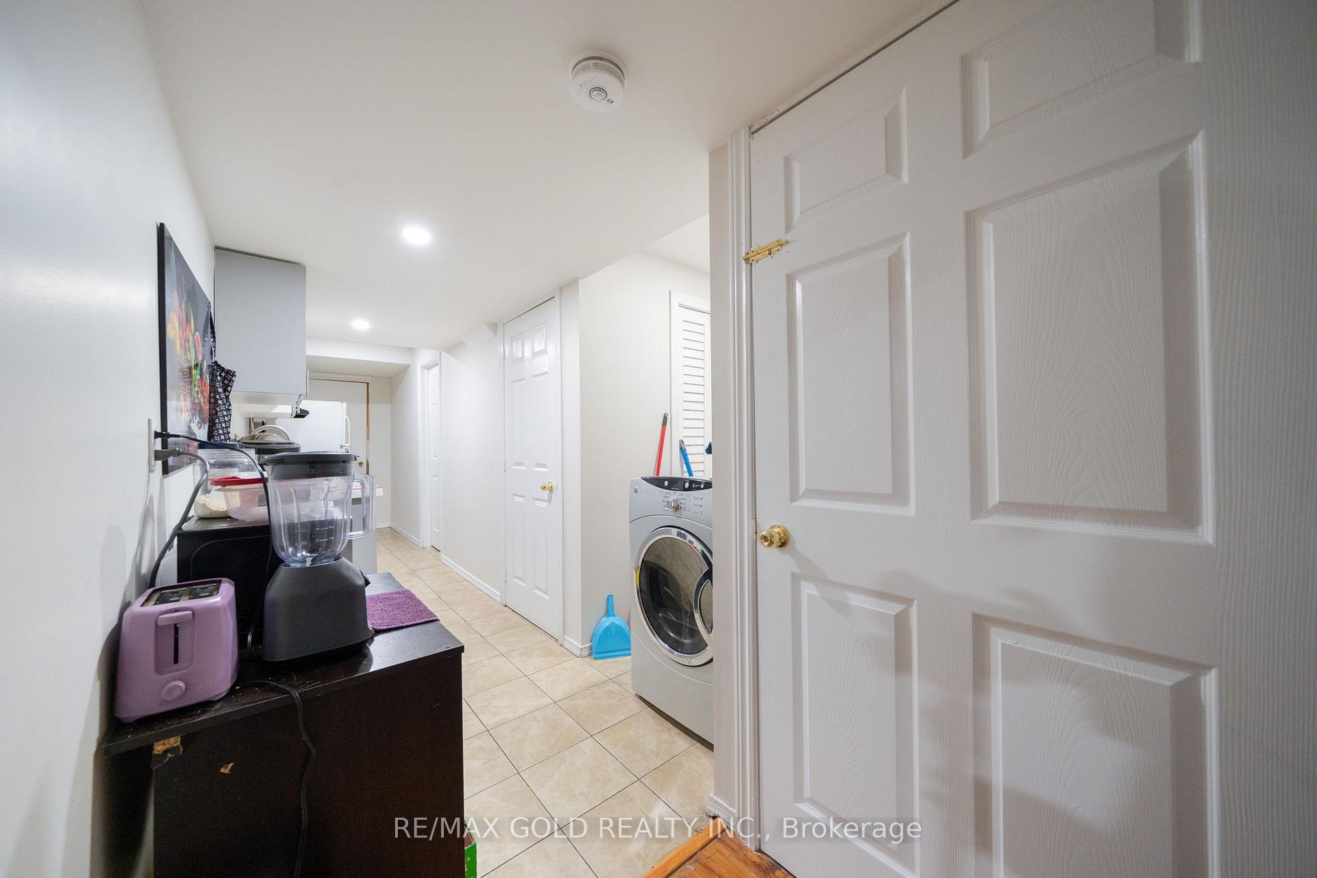 Photo 40 of 12 Pefferlaw Drive, Brampton, Bram West — HOMEH