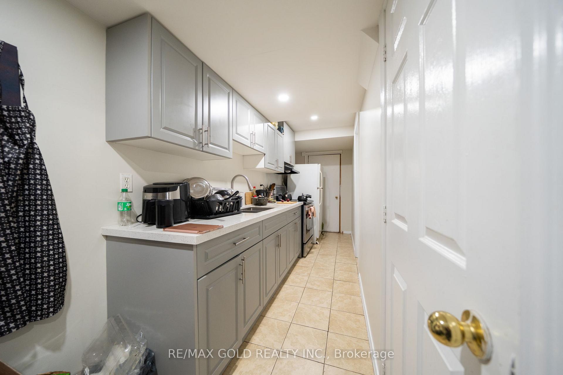 Photo 41 of 12 Pefferlaw Drive, Brampton, Bram West — HOMEH