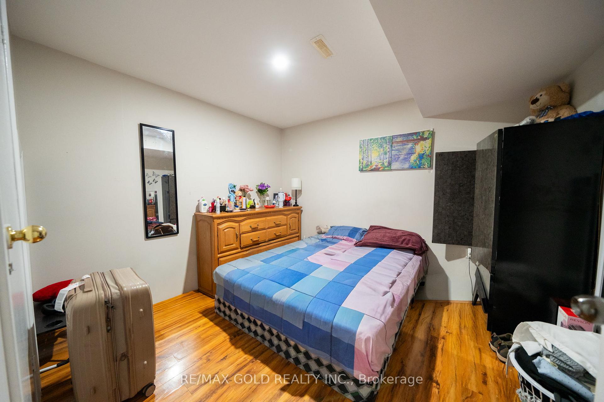 Photo 47 of 12 Pefferlaw Drive, Brampton, Bram West — HOMEH