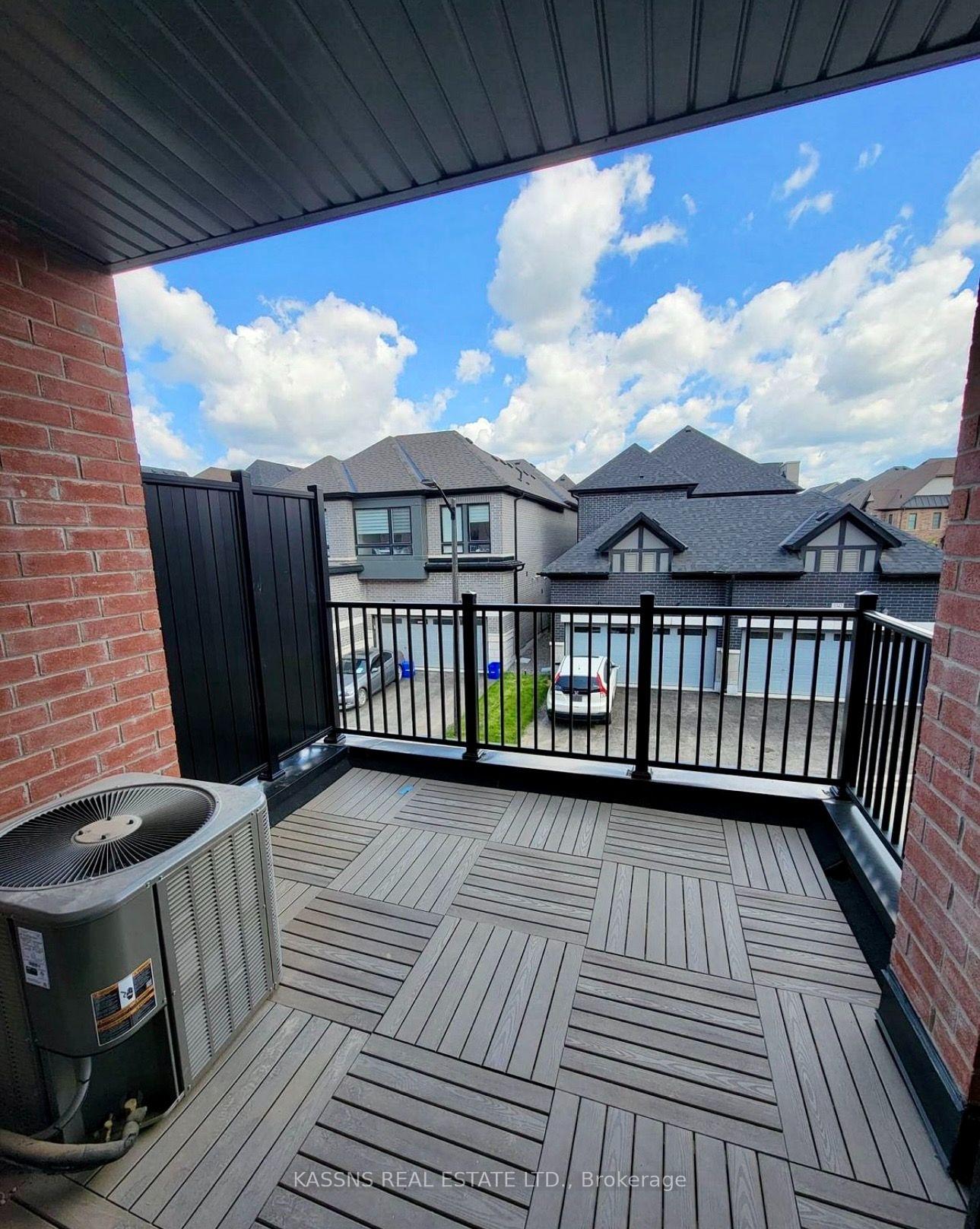 Photo 15 of 3305 Sixth Line, Oakville, Glenorchy — HOMEH