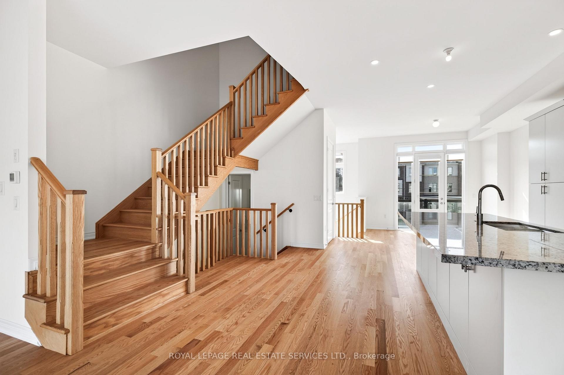 Photo 9 of Unit Unit 1, 3203 Sixth Line, Oakville, Glenorchy — HOMEH