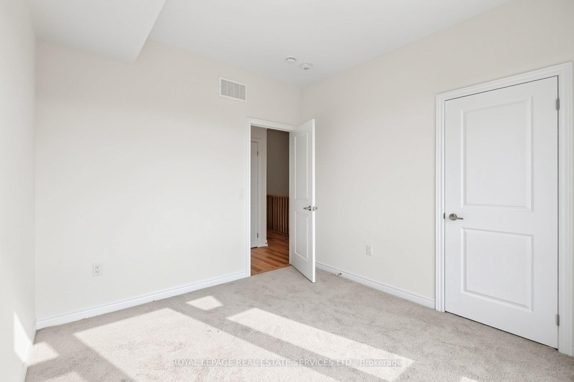 Photo 29 of Unit Unit 1, 3203 Sixth Line, Oakville, Glenorchy — HOMEH