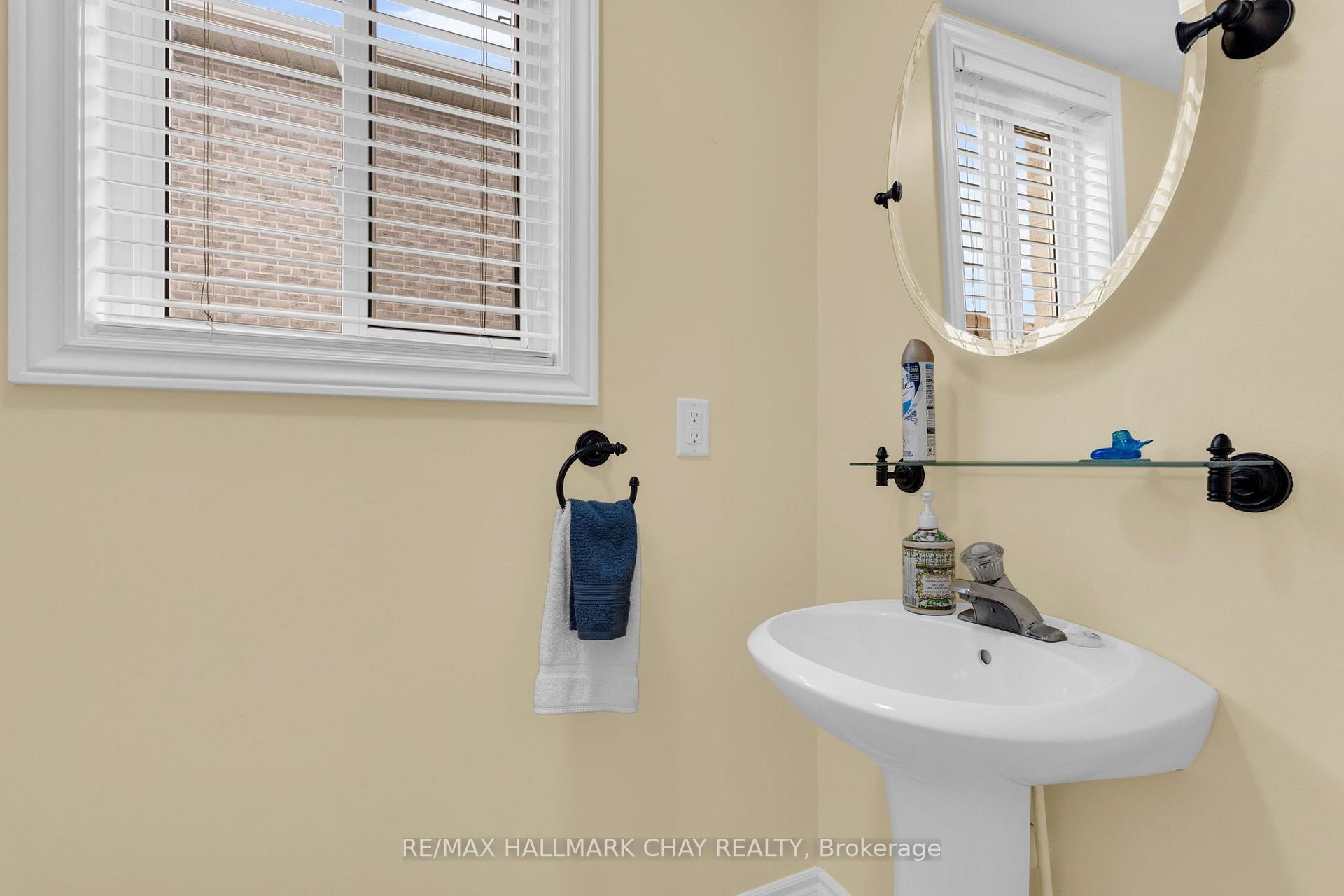 Photo 19 of 6 Whispering Pine Place, Barrie, Bayshore — HOMEH