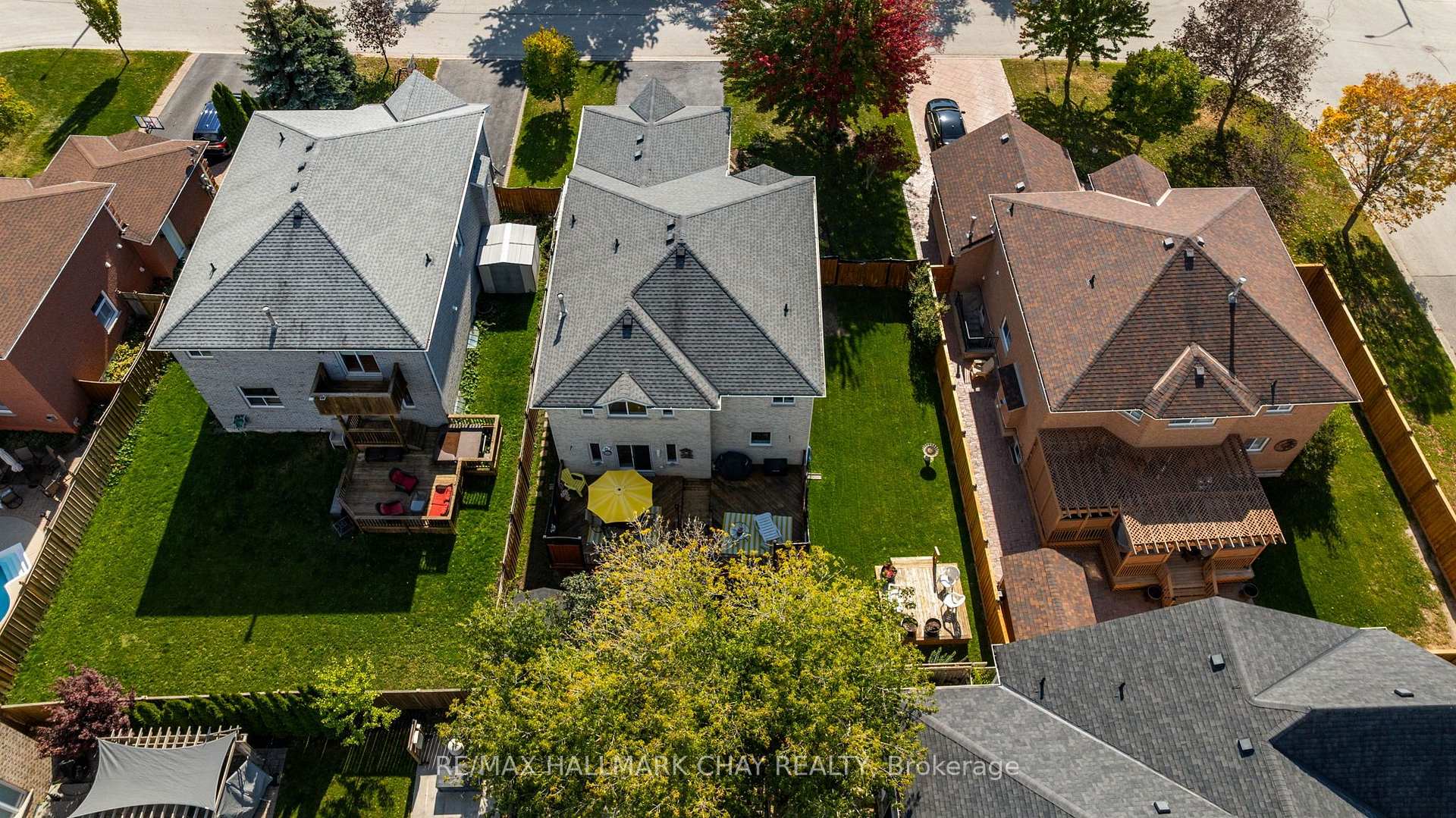 Photo 37 of 6 Whispering Pine Place, Barrie, Bayshore — HOMEH