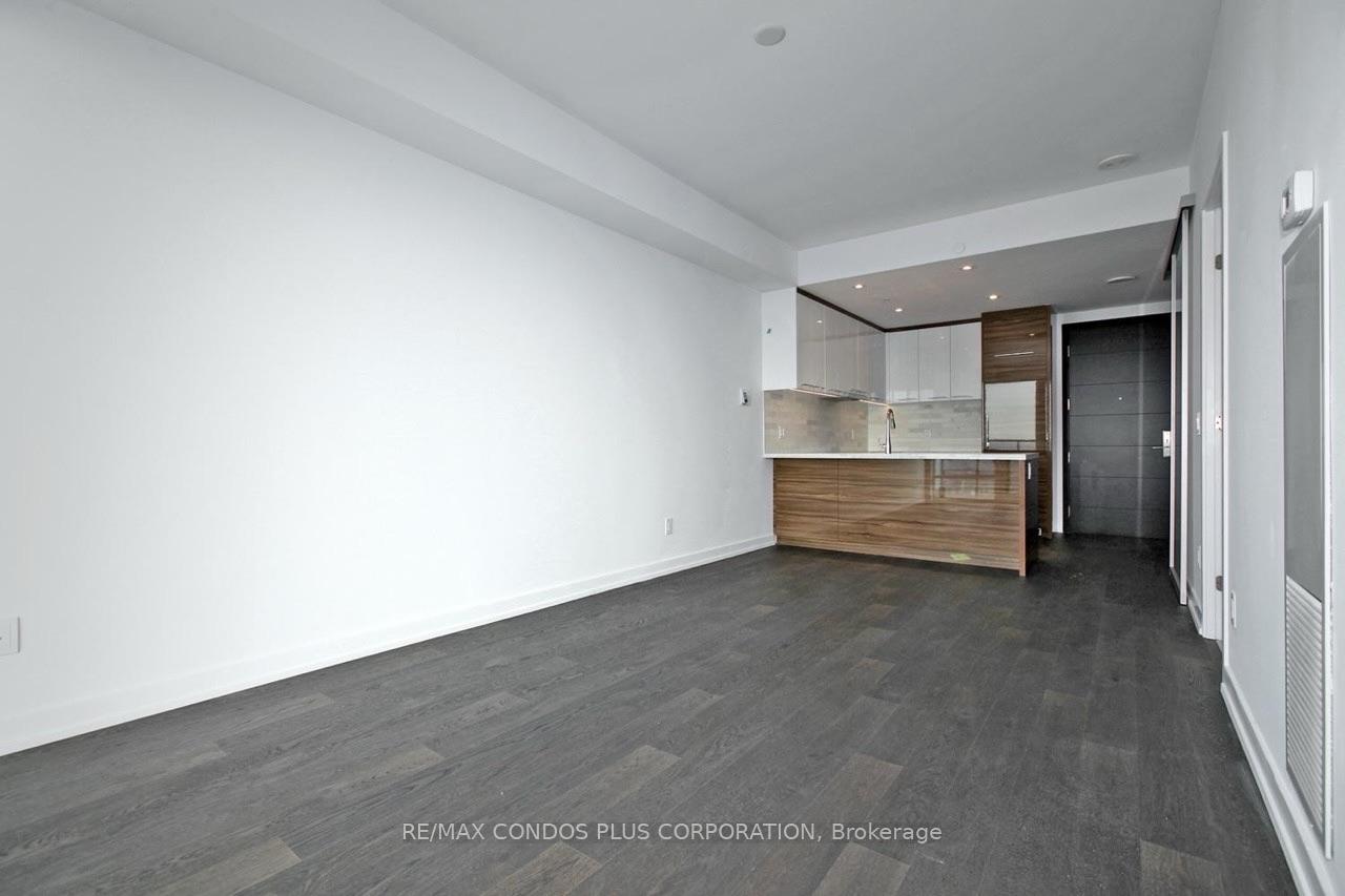 Photo 5 of Unit 3811, 488 University Avenue, Toronto, Kensington-Chinatown — HOMEH