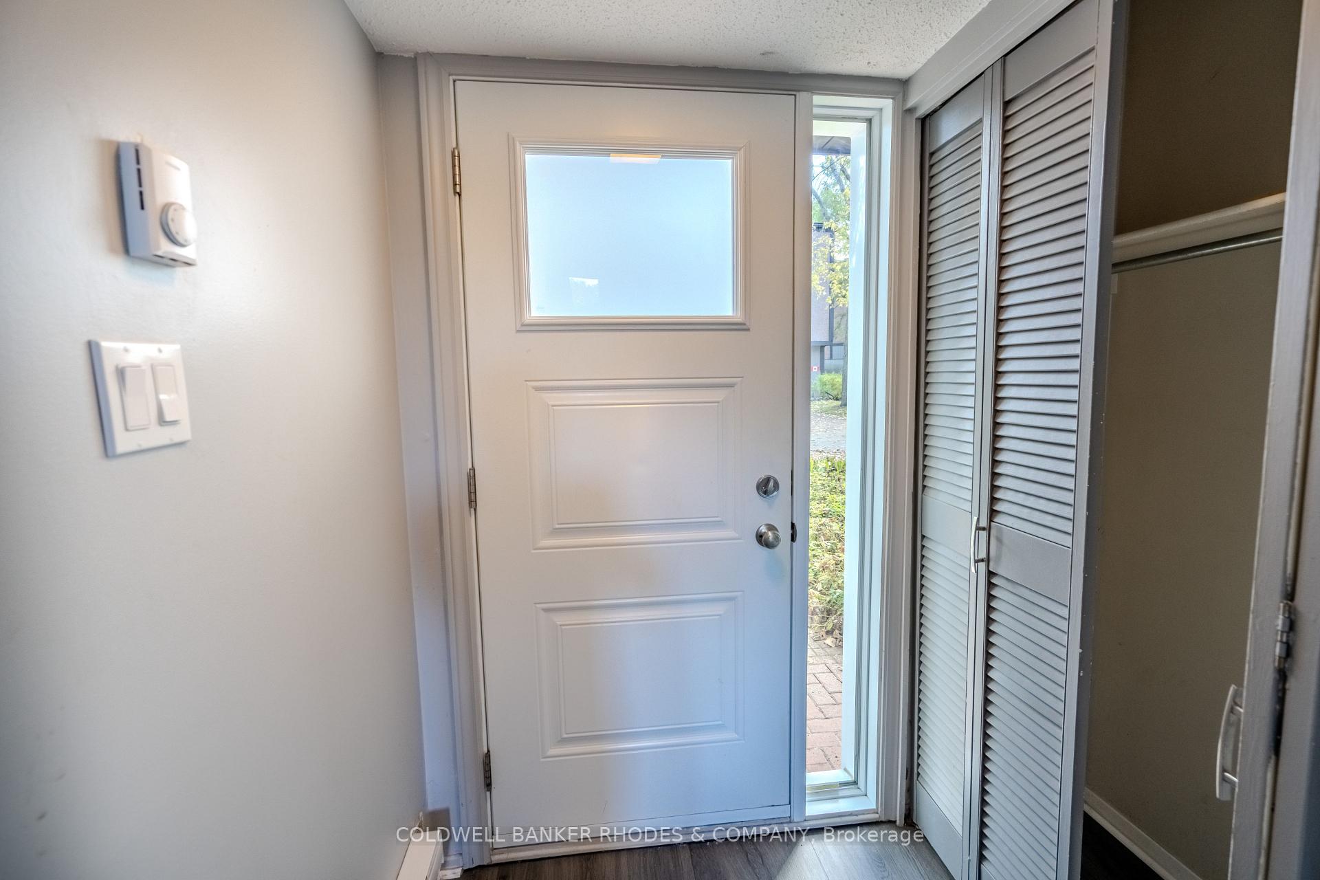 Photo 3 of Unit 41, 4 Reaney Court, Ottawa, Kanata - Beaverbrook — HOMEH