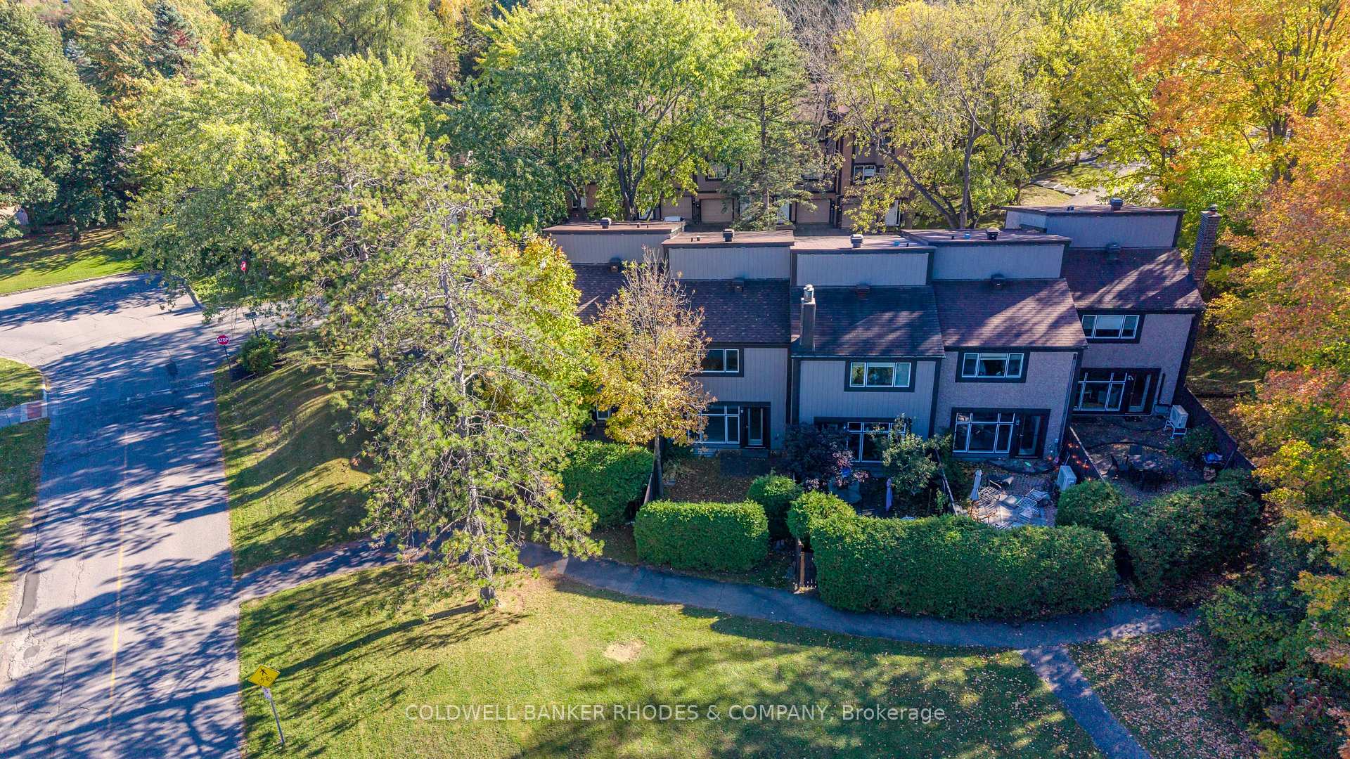 Photo 24 of Unit 41, 4 Reaney Court, Ottawa, Kanata - Beaverbrook — HOMEH