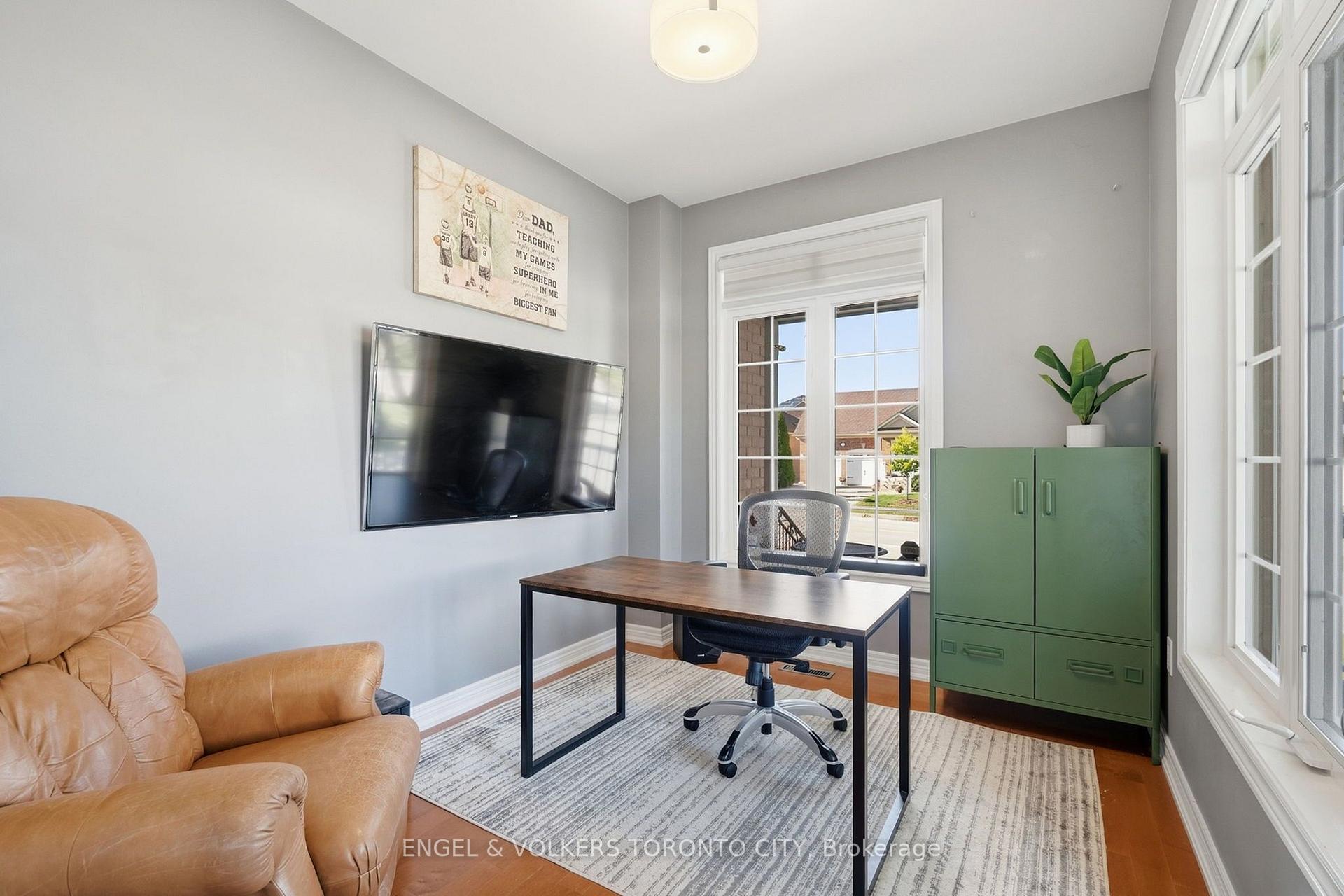 Photo 16 of 311 Maria Antonia Road, Vaughan, Vellore Village — HOMEH