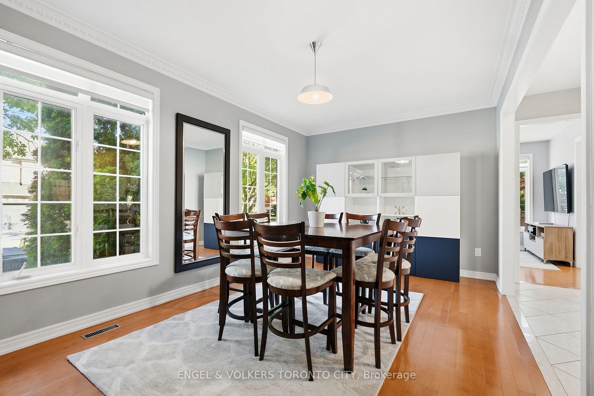 Photo 5 of 311 Maria Antonia Road, Vaughan, Vellore Village — HOMEH