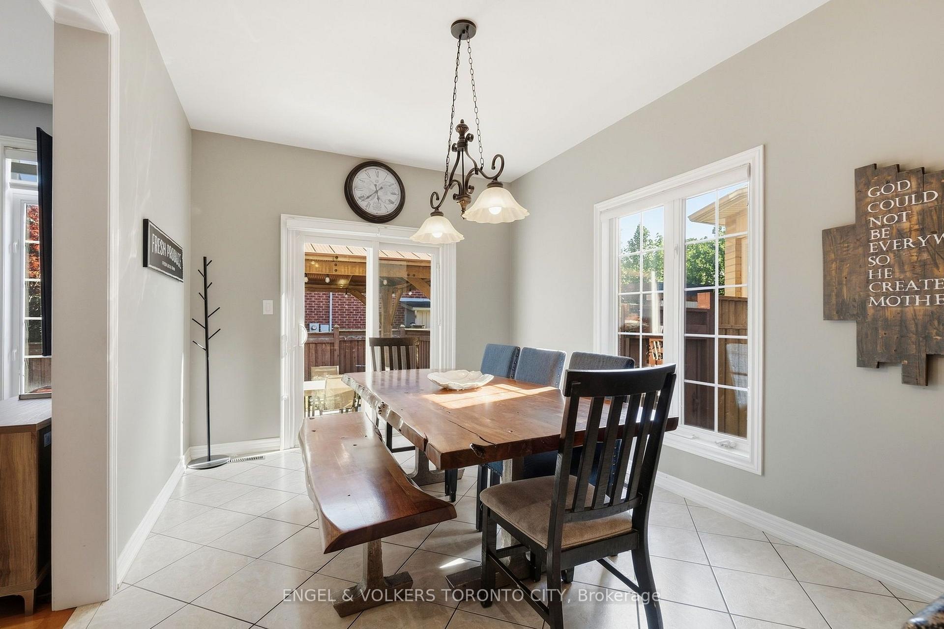Photo 13 of 311 Maria Antonia Road, Vaughan, Vellore Village — HOMEH